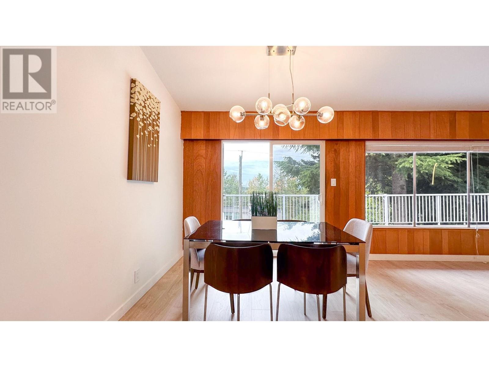 6451 Marine Drive, Burnaby, British Columbia  V3N 2Y5 - Photo 11 - R2809018