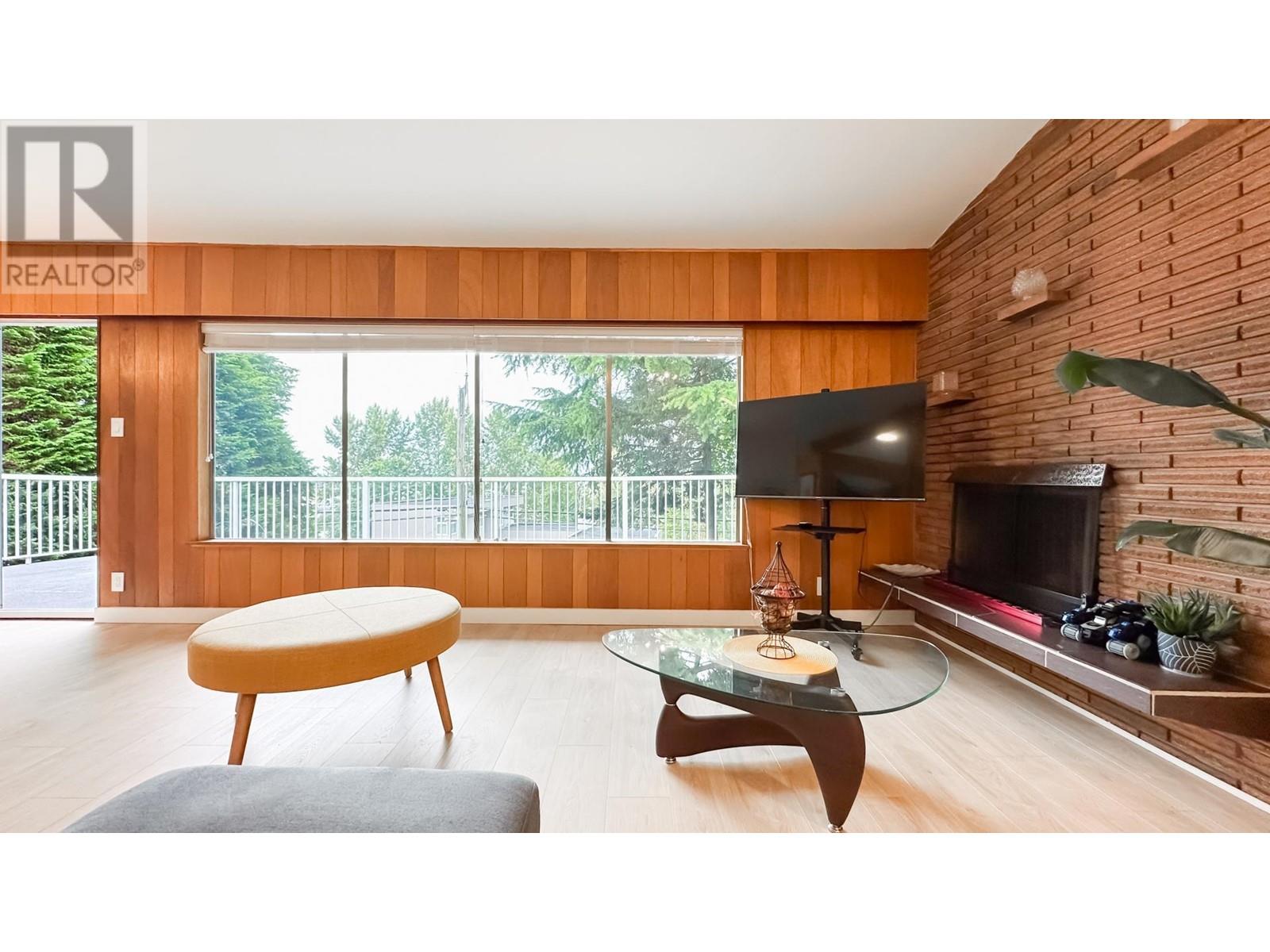 6451 Marine Drive, Burnaby, British Columbia  V3N 2Y5 - Photo 20 - R2809018