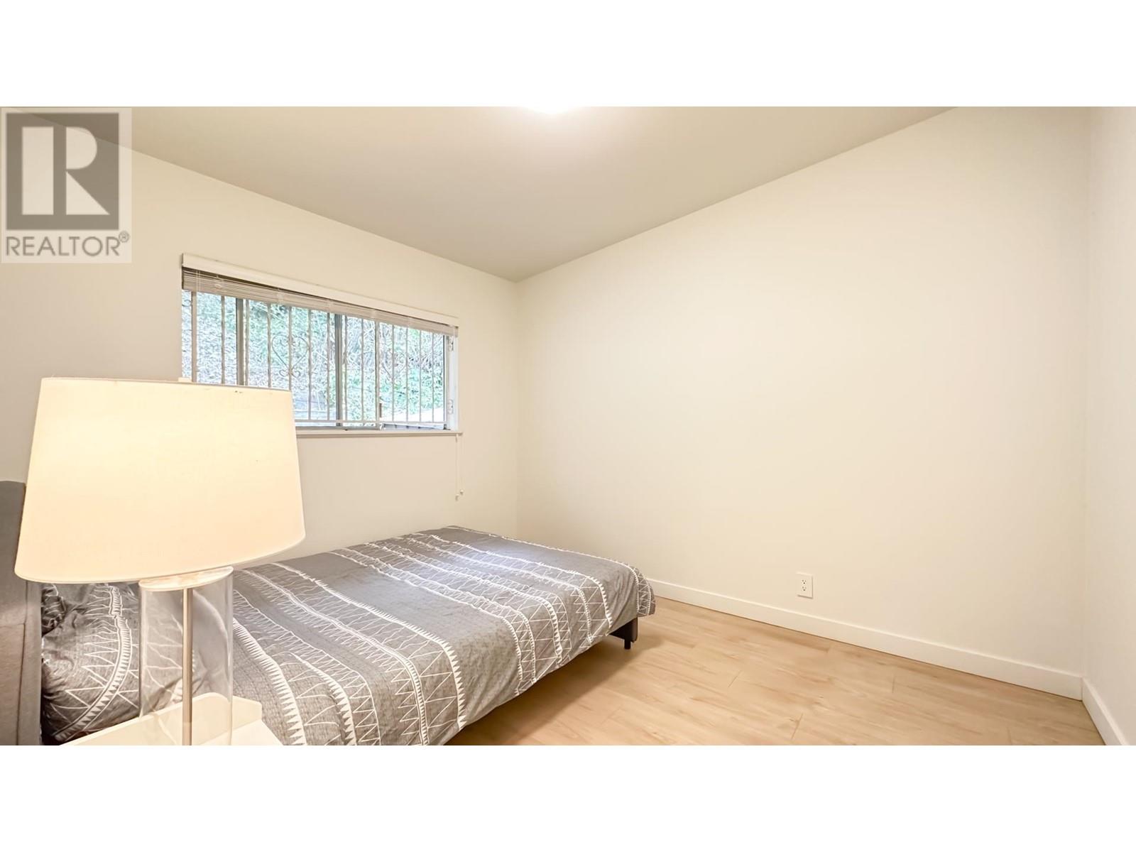6451 Marine Drive, Burnaby, British Columbia  V3N 2Y5 - Photo 27 - R2809018