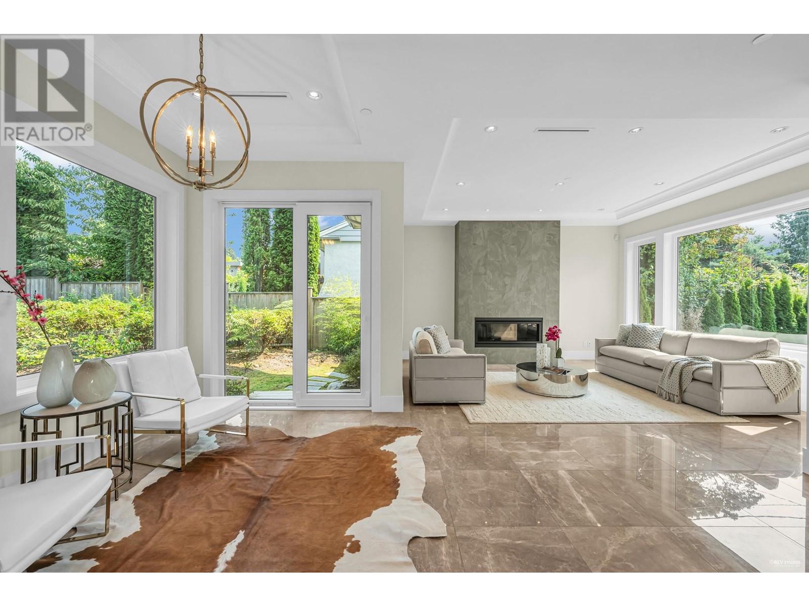 1245 Fulton Avenue, West Vancouver, British Columbia  V7T 1N7 - Photo 4 - R2808494