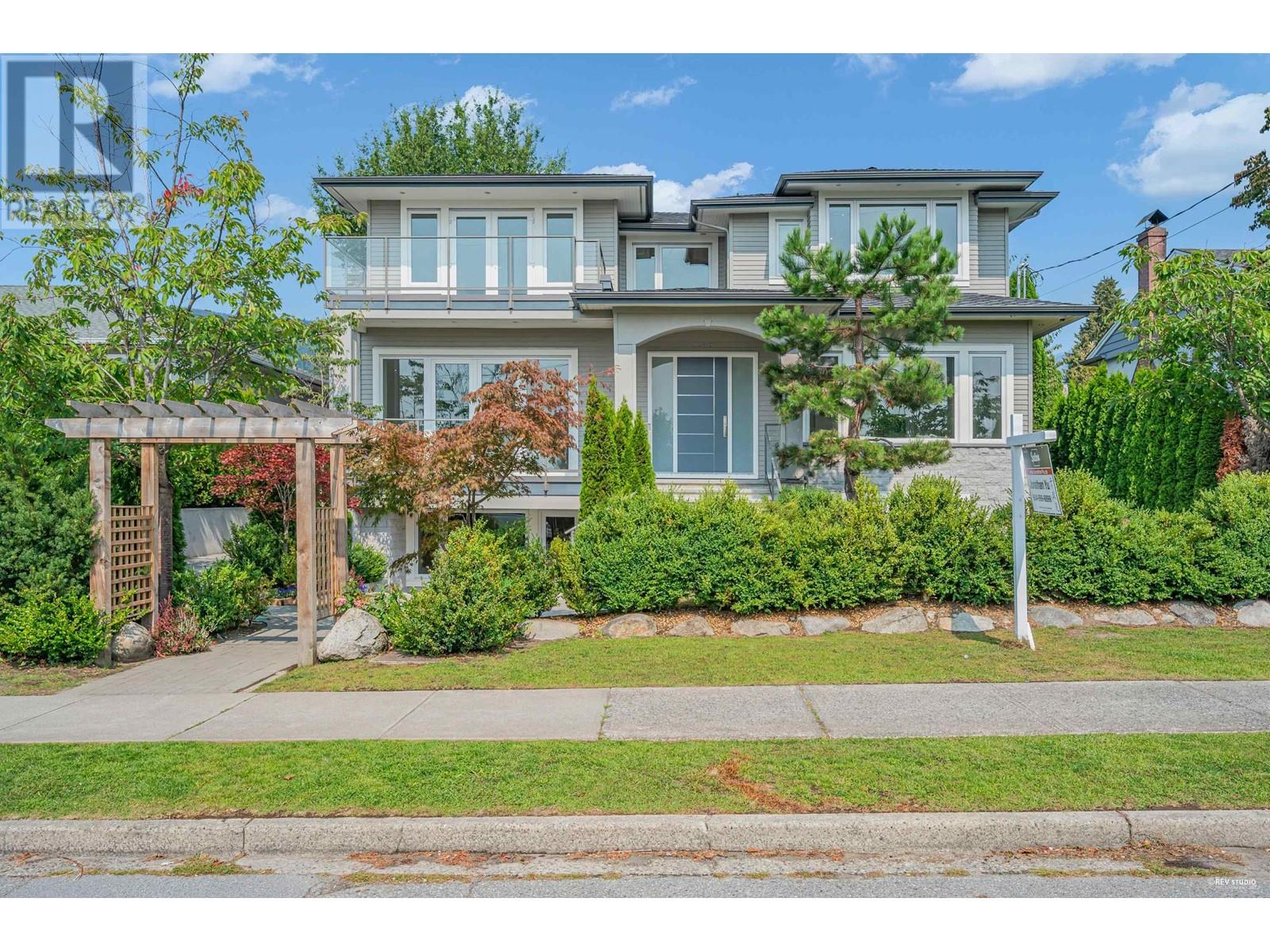1245 FULTON AVENUE, west vancouver, British Columbia