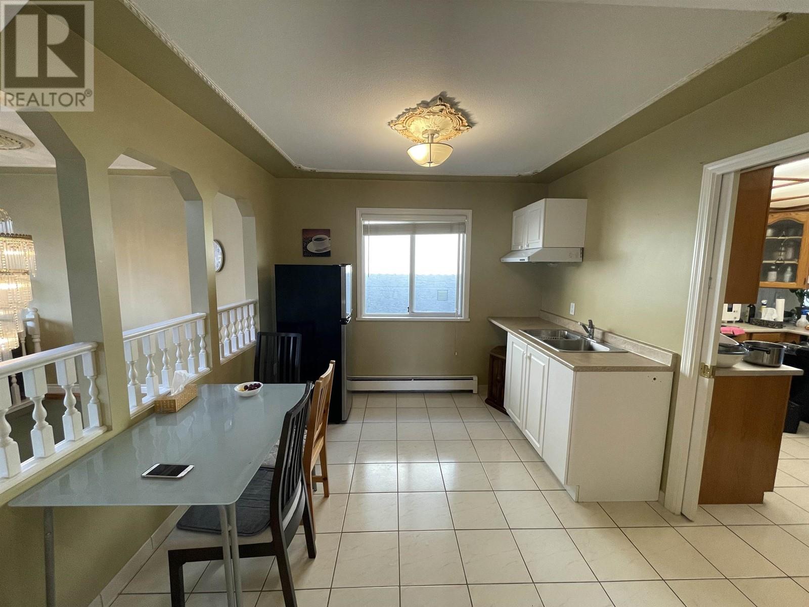 4816 Frances Street, Burnaby, British Columbia  V5C 2S4 - Photo 11 - R2809811