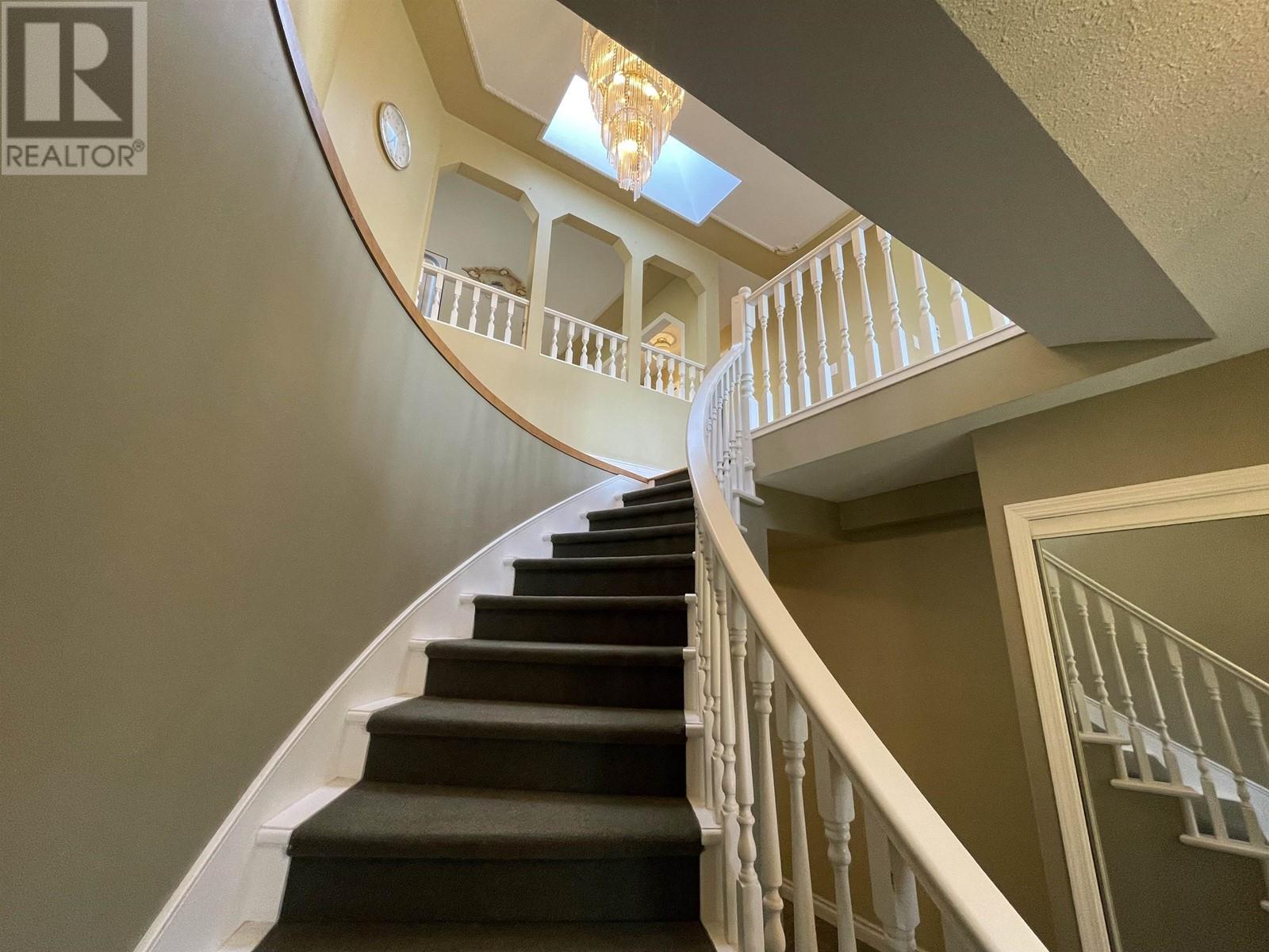 4816 Frances Street, Burnaby, British Columbia  V5C 2S4 - Photo 4 - R2809811