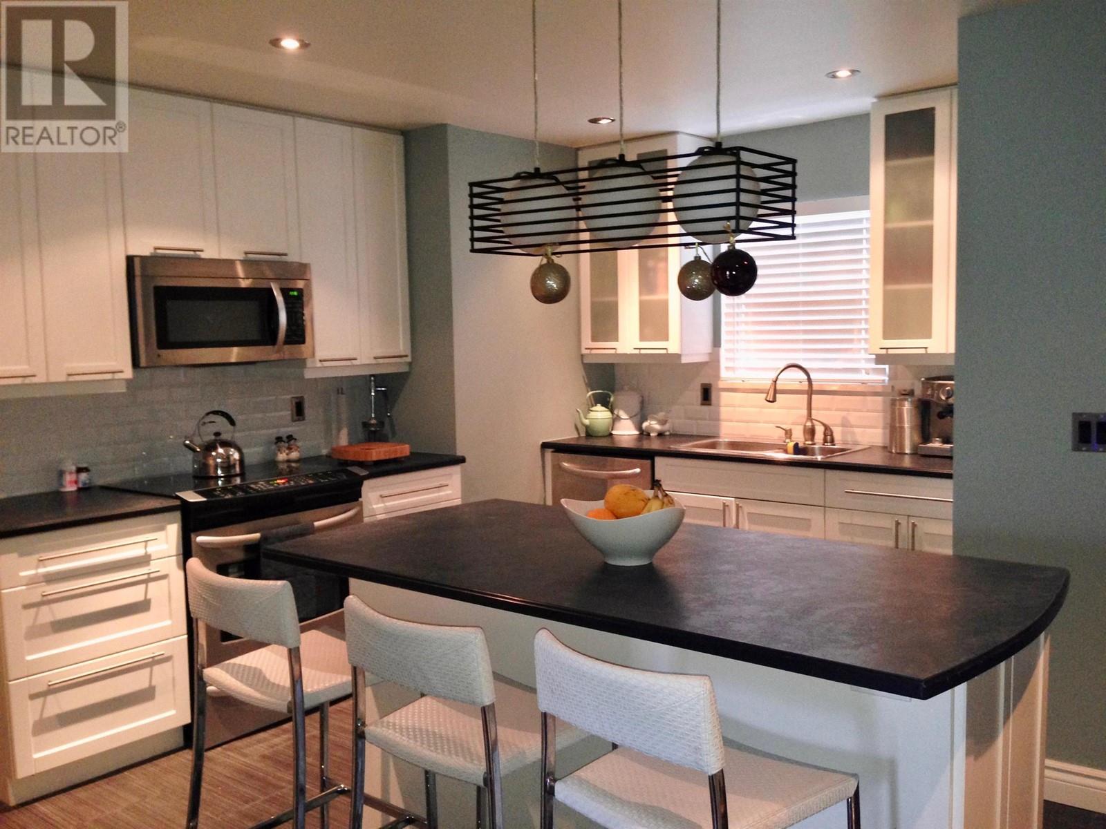 3369 Hastings Street, Port Coquitlam, British Columbia  V3B 4M8 - Photo 4 - R2809366