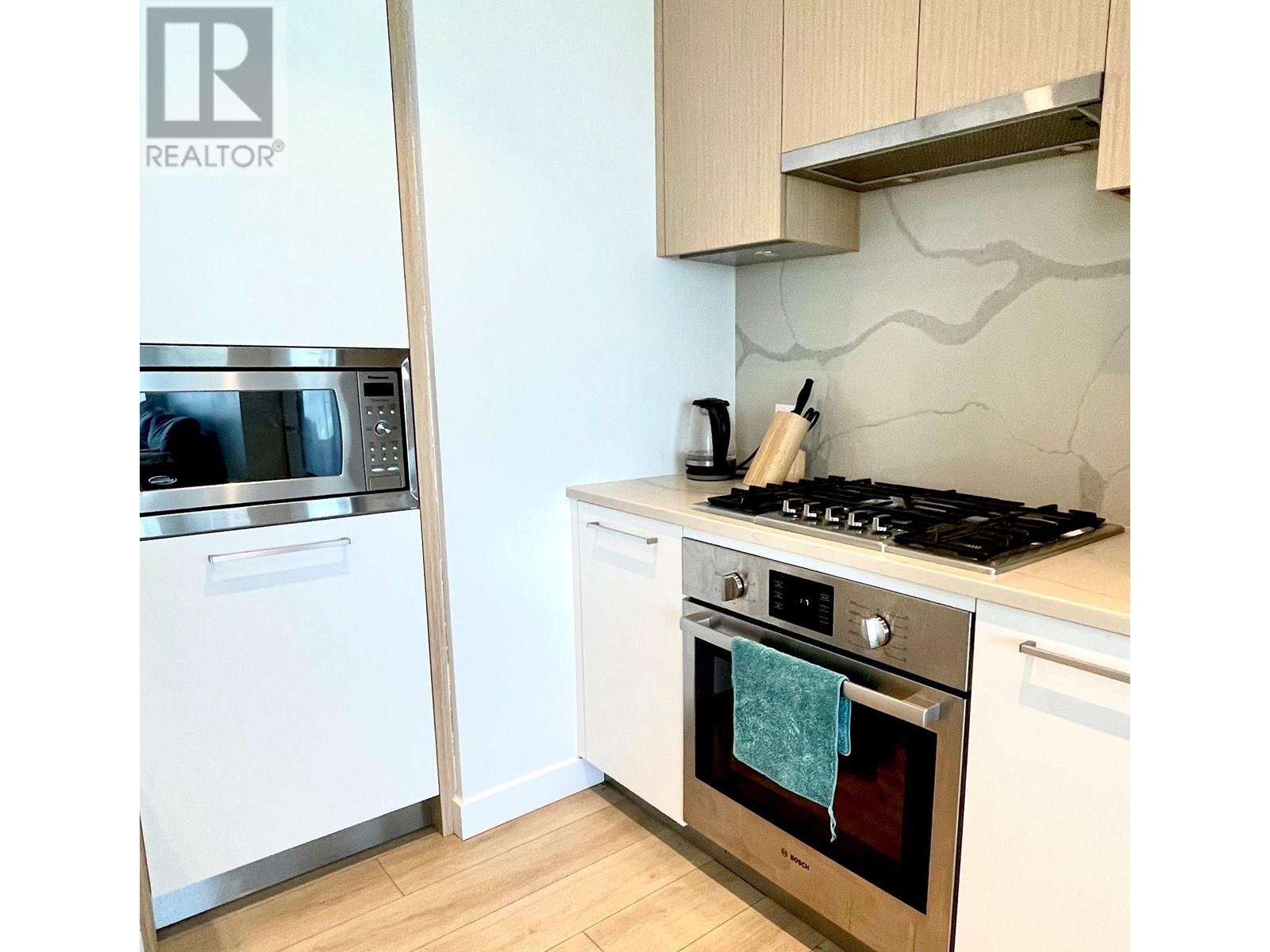 3705 567 Clarke Road, Coquitlam, British Columbia  V3J 0K7 - Photo 13 - R2809304
