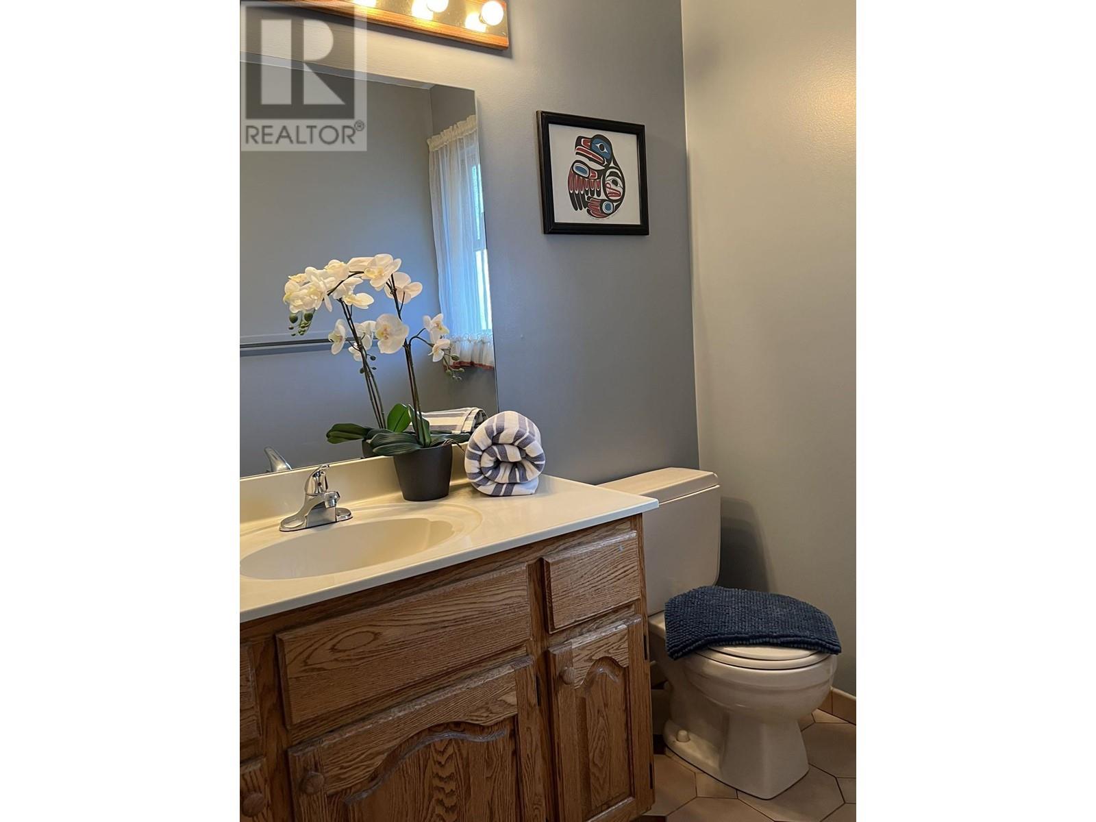 2121 Paulus Crescent, Burnaby, British Columbia  V5A 2M2 - Photo 9 - R2809345