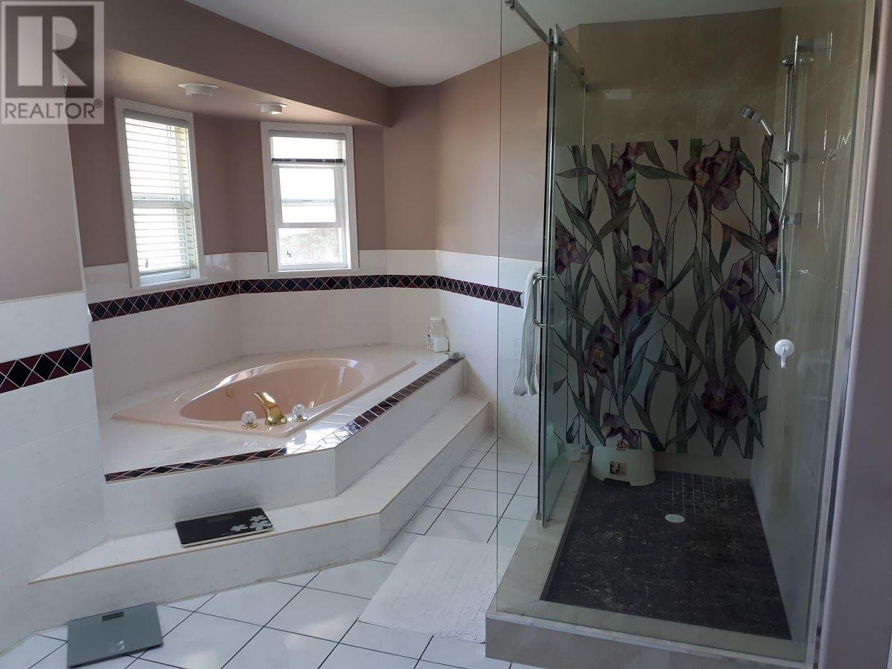 8640 No 2 Road, Richmond, British Columbia  V7C 3M5 - Photo 15 - R2491411