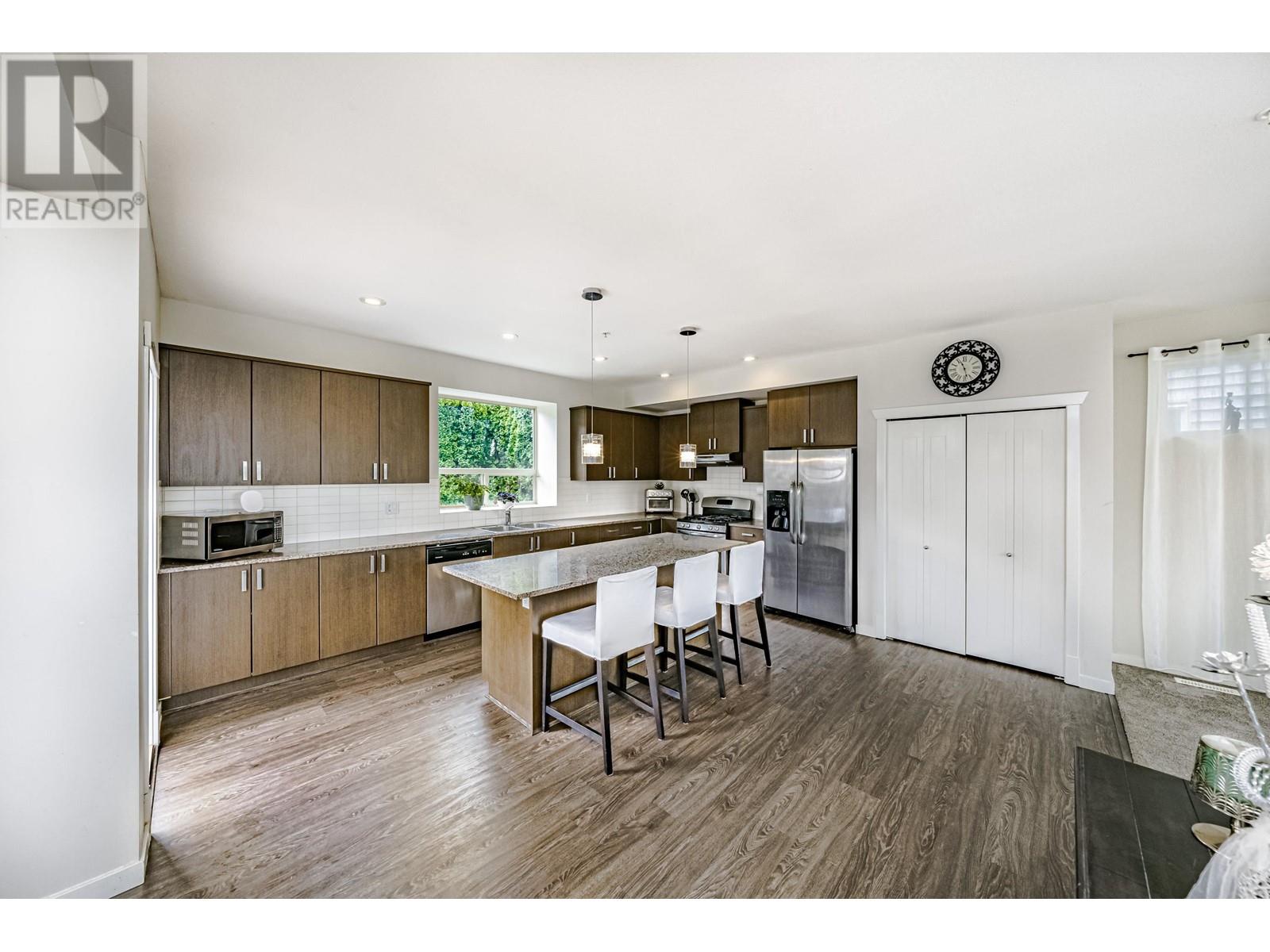 10715 Beecham Place, Maple Ridge, British Columbia  V2W 0E9 - Photo 7 - R2805568
