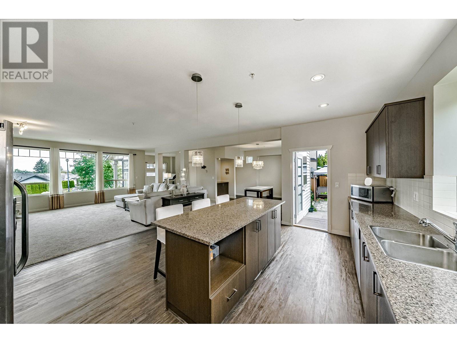 10715 Beecham Place, Maple Ridge, British Columbia  V2W 0E9 - Photo 9 - R2805568