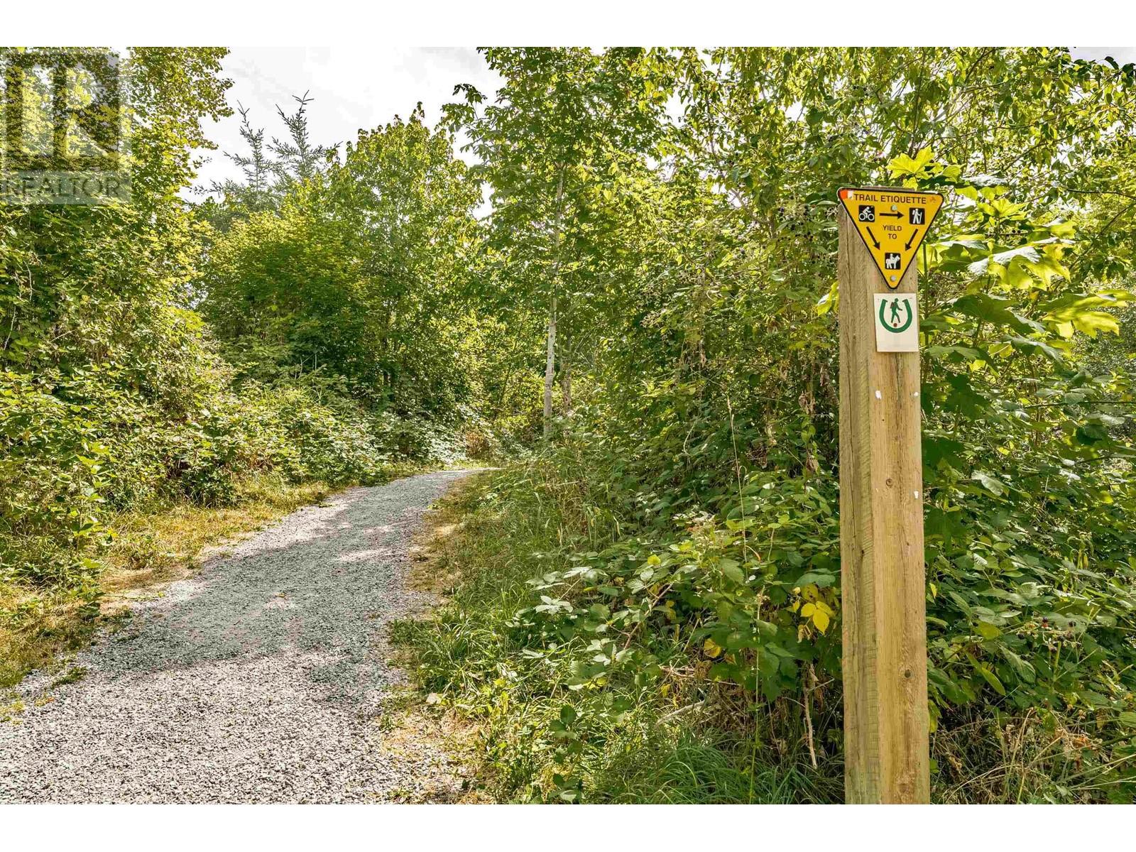 10715 Beecham Place, Maple Ridge, British Columbia  V2W 0E9 - Photo 26 - R2805568