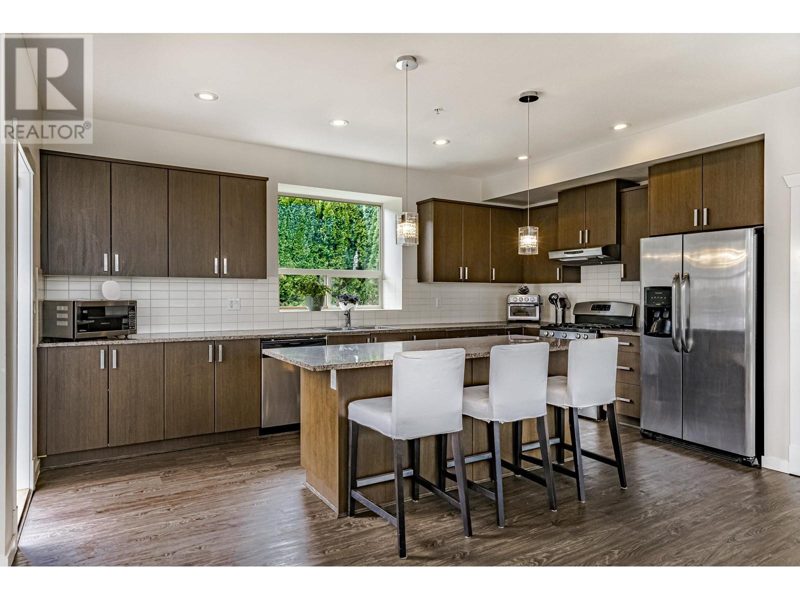 10715 Beecham Place, Maple Ridge, British Columbia  V2W 0E9 - Photo 6 - R2805568