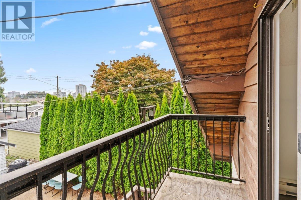 6922 Sperling Avenue, Burnaby, British Columbia  V5E 2W2 - Photo 16 - R2809944