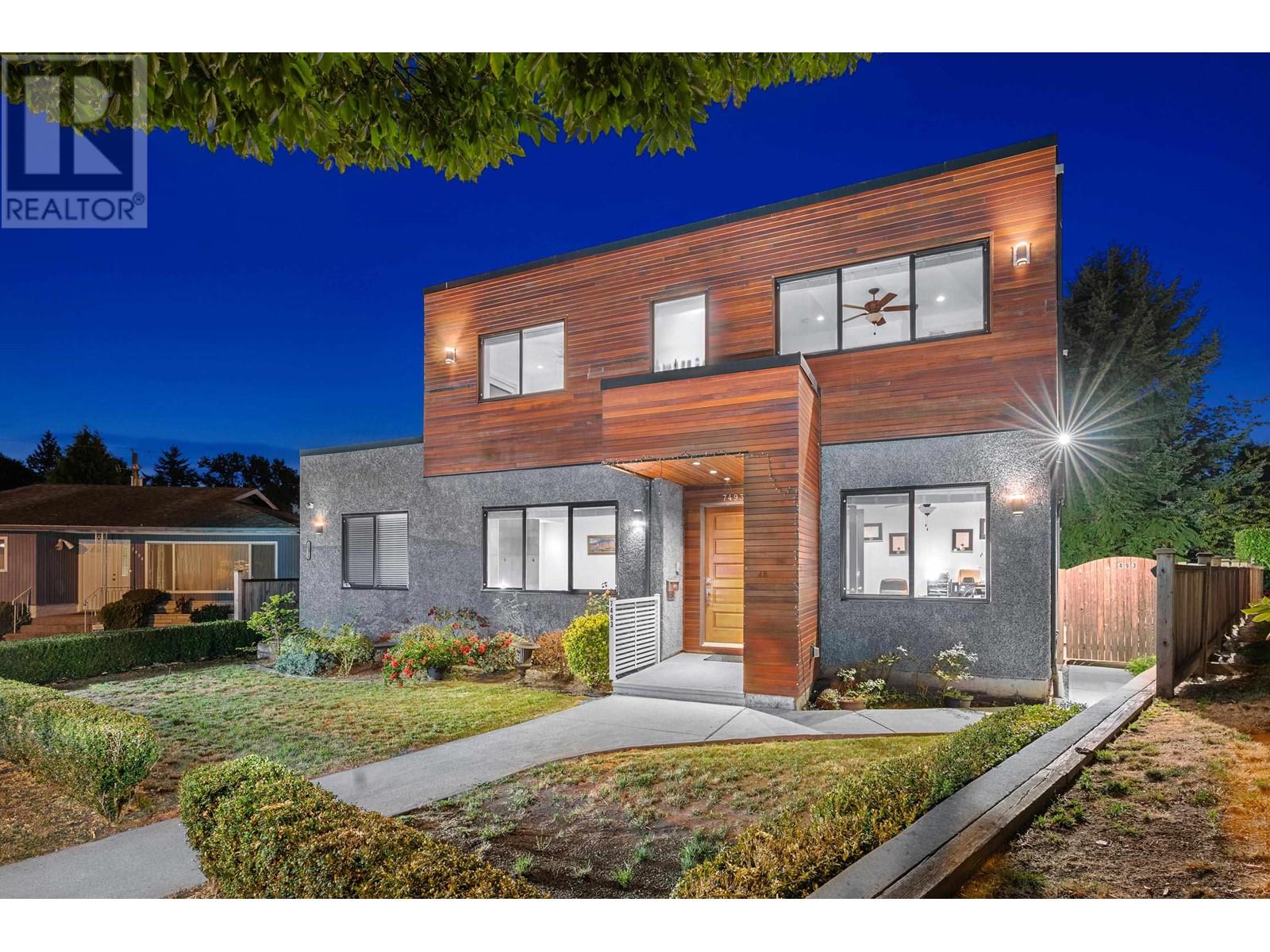 7493 GATINEAU PLACE, vancouver, British Columbia