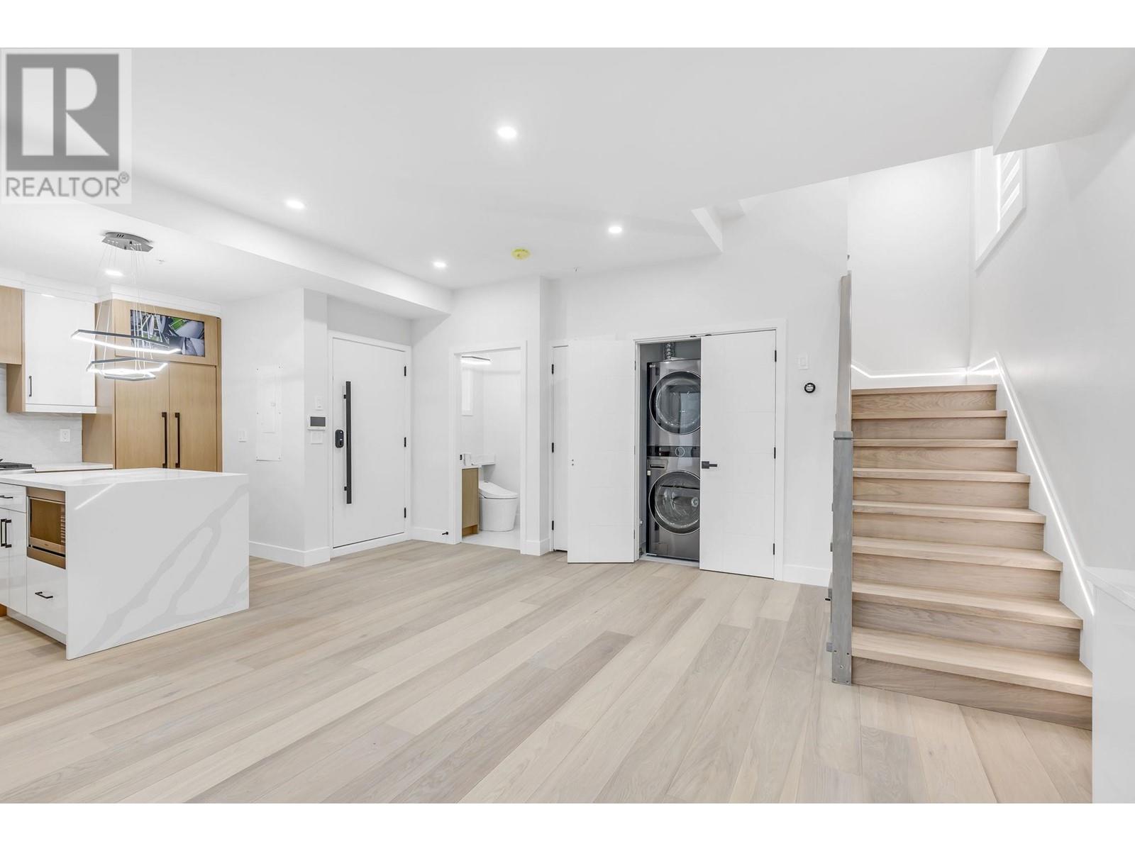 3440 E 4th Avenue, Vancouver, British Columbia  V5M 1L9 - Photo 8 - R2809675