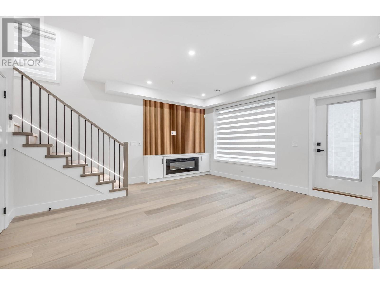3440 E 4th Avenue, Vancouver, British Columbia  V5M 1L9 - Photo 4 - R2809675
