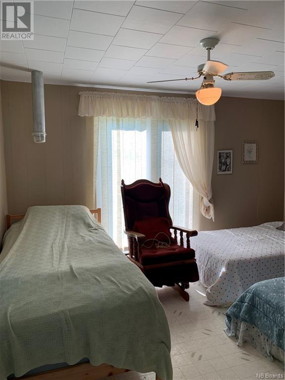 2310 Acadie, Bas-Caraquet, New Brunswick  E1W 5T9 - Photo 15 - NB088773