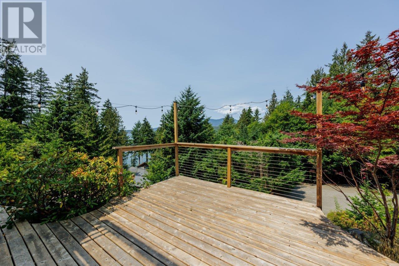 1609 Isleview Lane, Bowen Island, British Columbia  V0N 1G2 - Photo 2 - R2796797