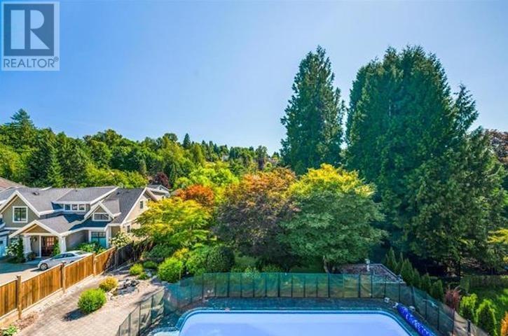 5397 BUCKINGHAM AVENUE, burnaby, British Columbia