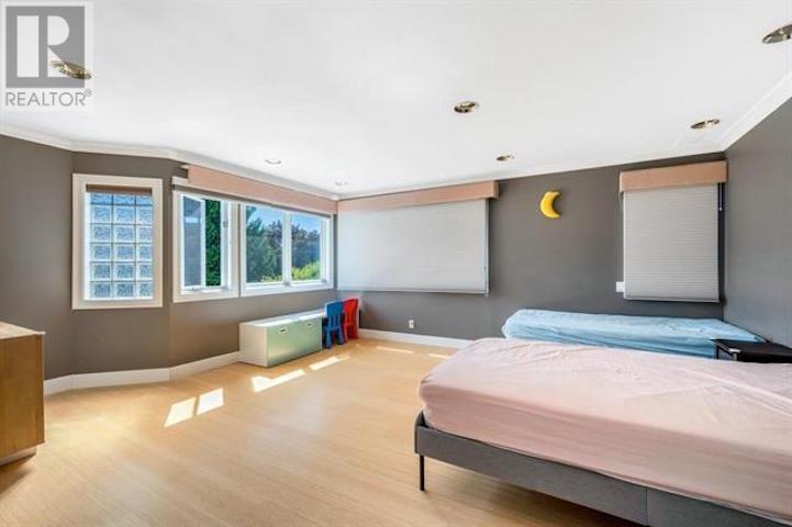 5397 Buckingham Avenue, Burnaby, British Columbia  V5E 1Z9 - Photo 13 - R2810022