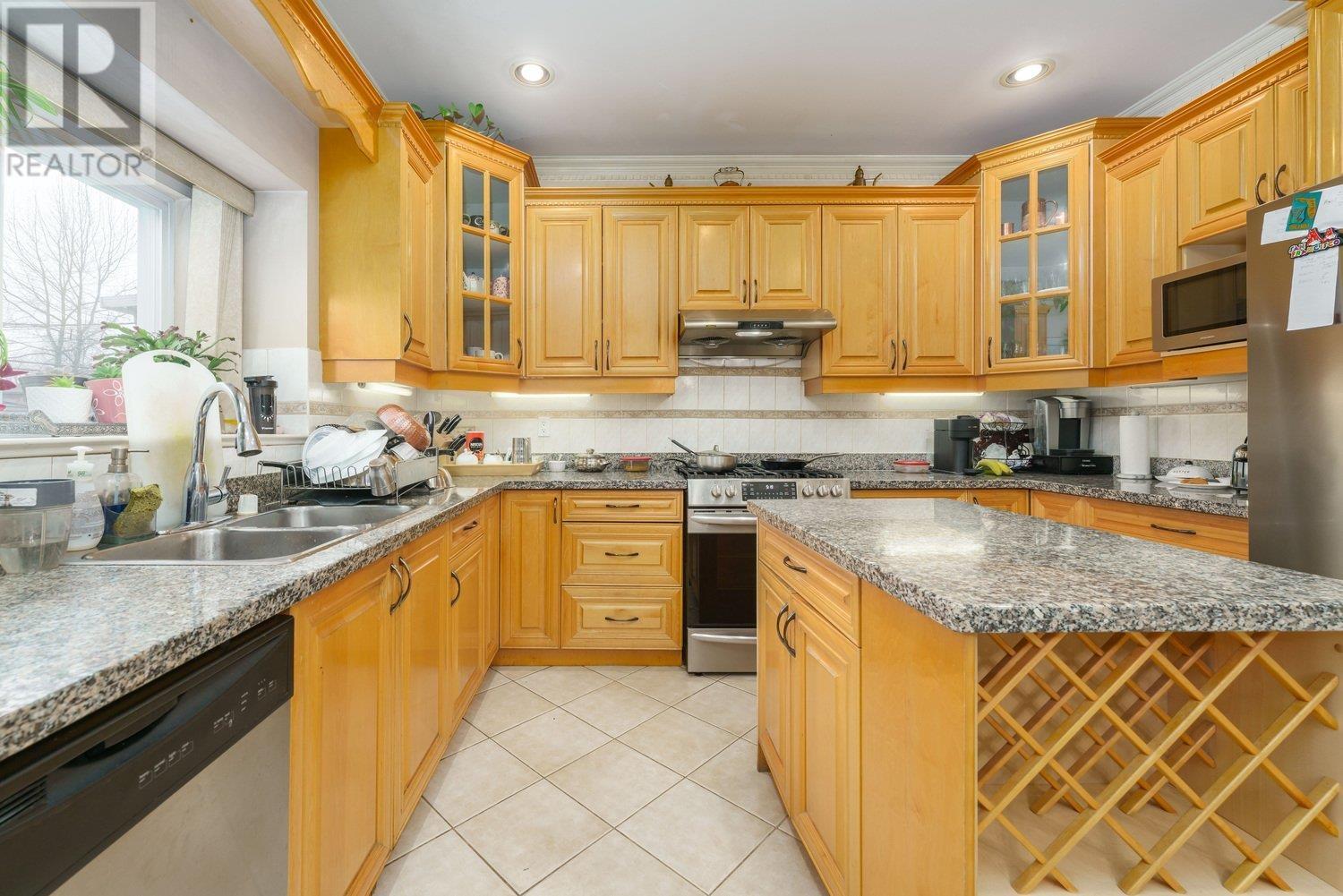 880 E 51 Avenue, Vancouver, British Columbia  V5X 1E5 - Photo 7 - R2809378