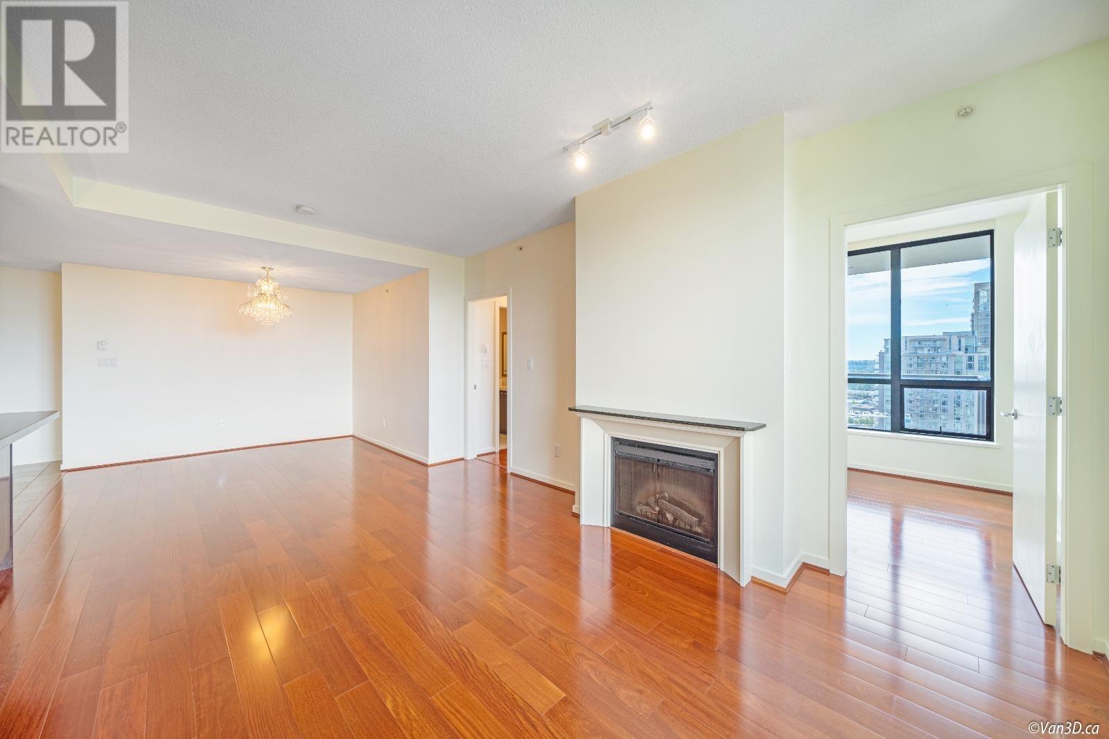 2702 2982 Burlington Drive, Coquitlam, British Columbia  V3B 0B3 - Photo 5 - R2810069