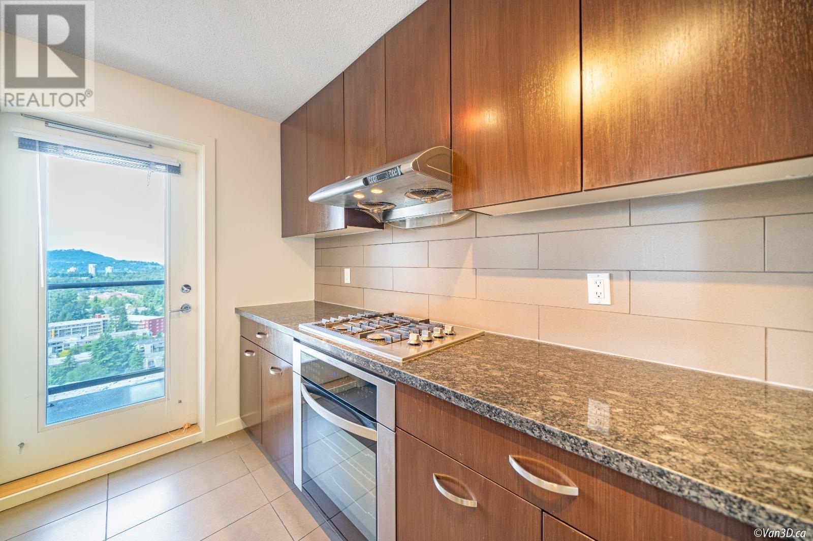 2702 2982 Burlington Drive, Coquitlam, British Columbia  V3B 0B3 - Photo 21 - R2810069
