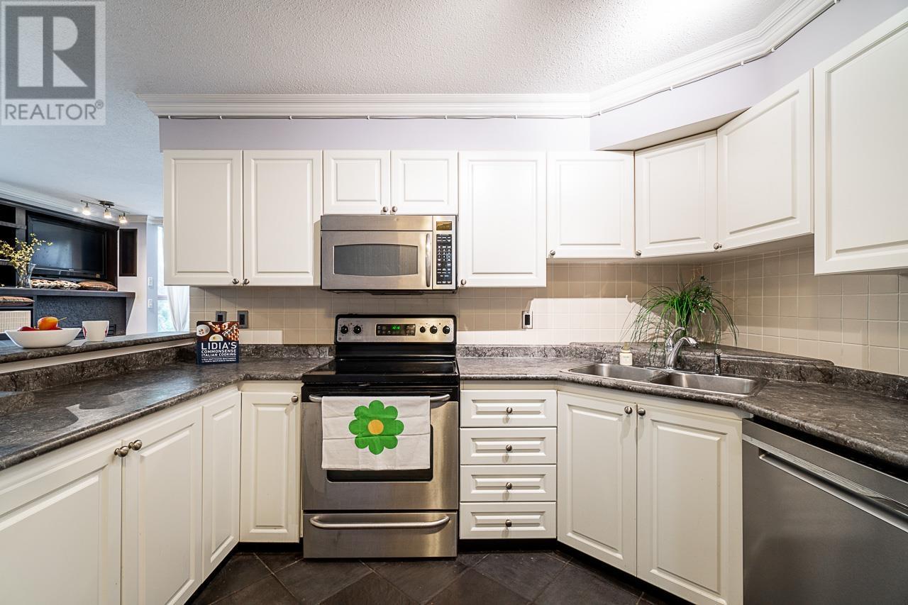 2 1633 W 8th Avenue, Vancouver, British Columbia  V6J 5H7 - Photo 18 - R2810165