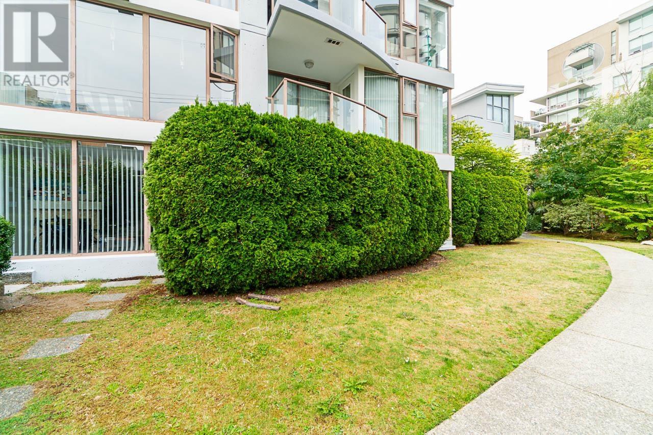 2 1633 W 8th Avenue, Vancouver, British Columbia  V6J 5H7 - Photo 30 - R2810165