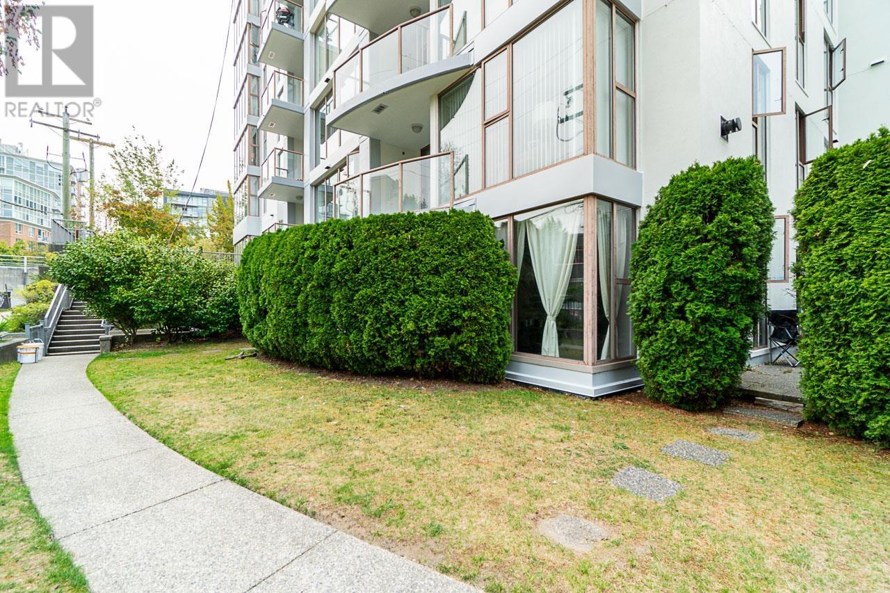 2 1633 W 8th Avenue, Vancouver, British Columbia  V6J 5H7 - Photo 31 - R2810165