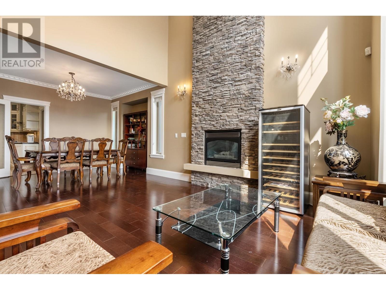 10660 Swinton Crescent, Richmond, British Columbia  V7A 3T3 - Photo 3 - R2810097