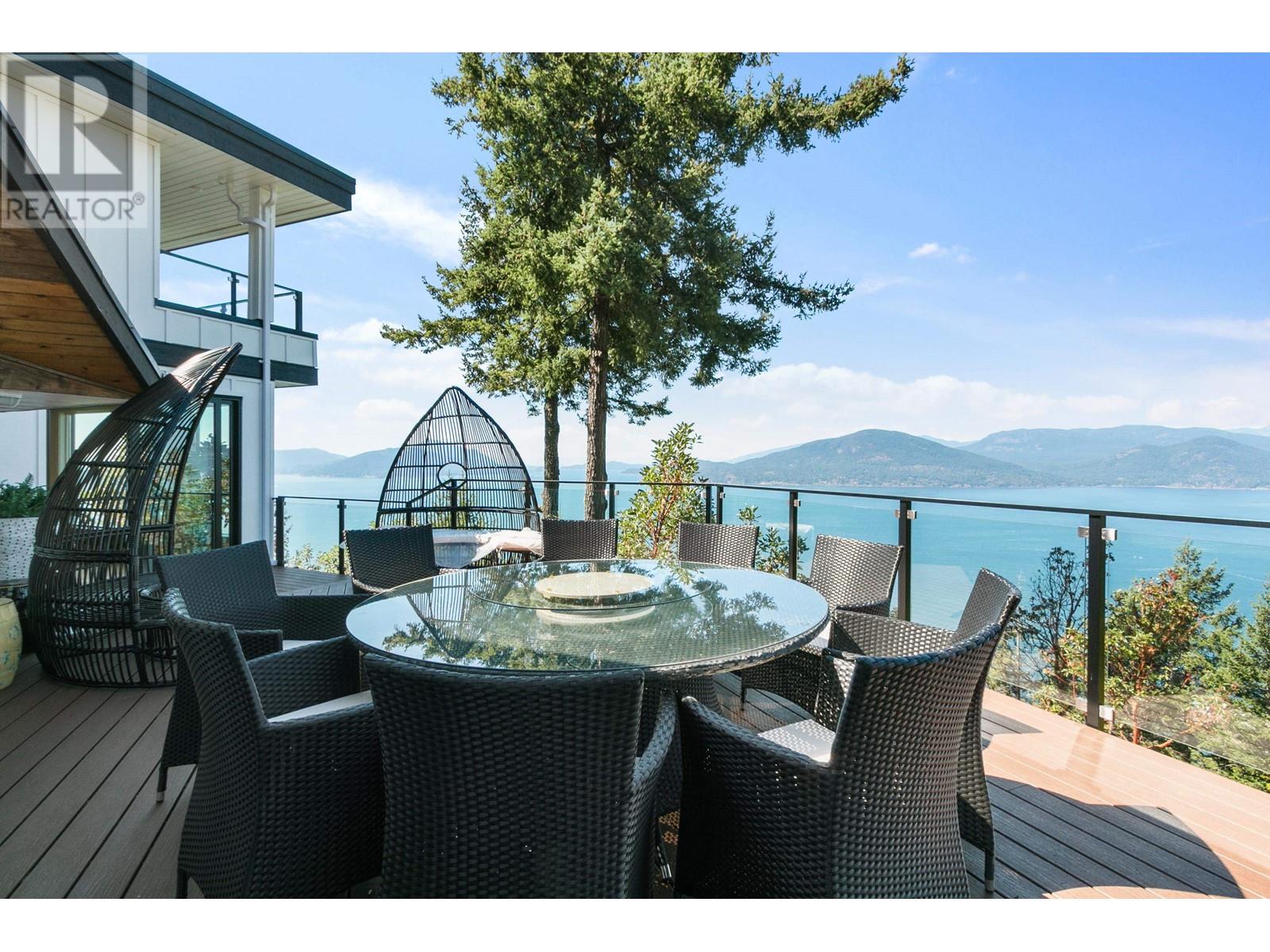 150 Mountain Drive, Lions Bay, British Columbia  V7C 2E2 - Photo 14 - R2809072