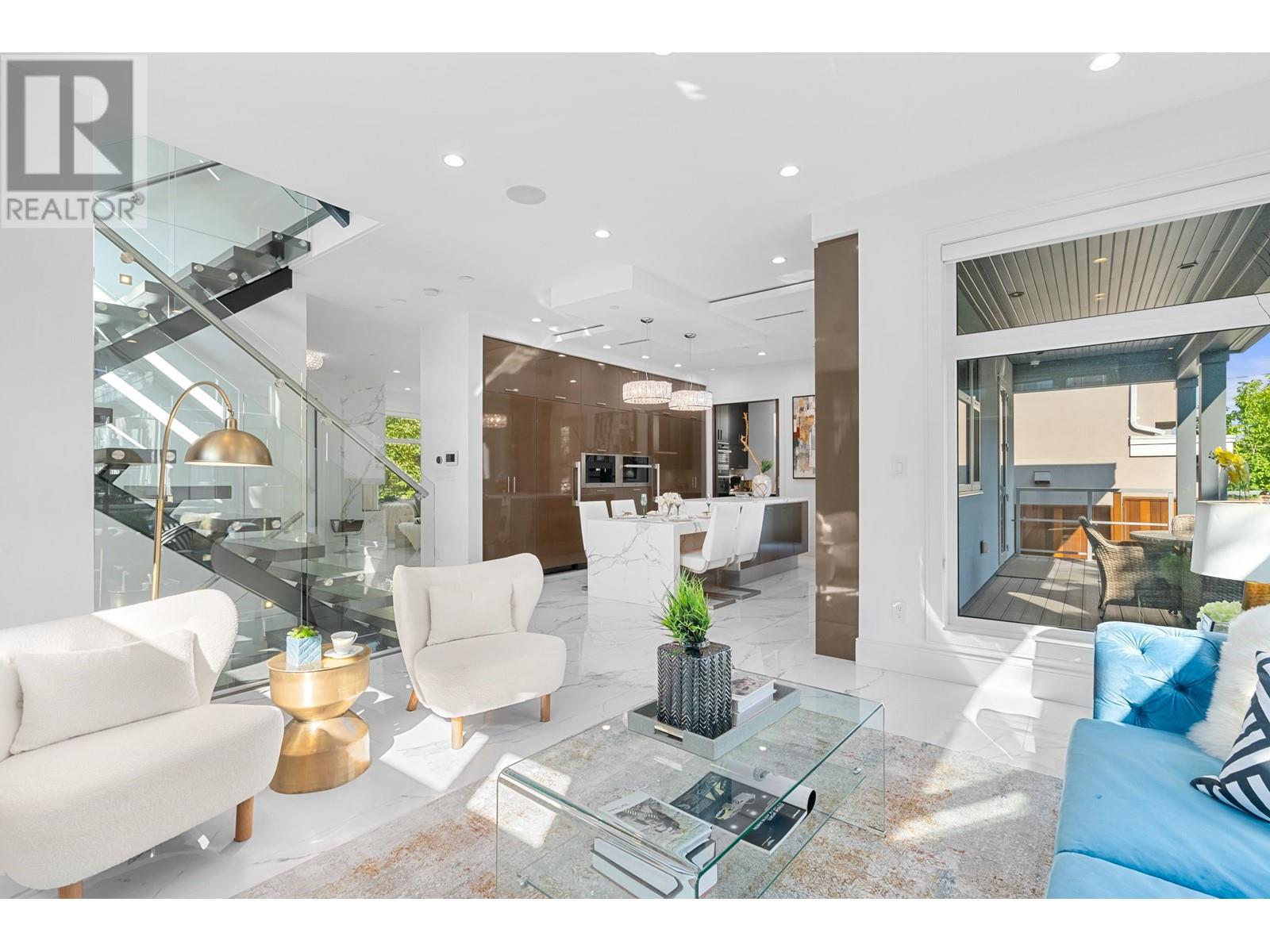 3798 W 14th Avenue, Vancouver, British Columbia  V6R 2W7 - Photo 4 - R2810113