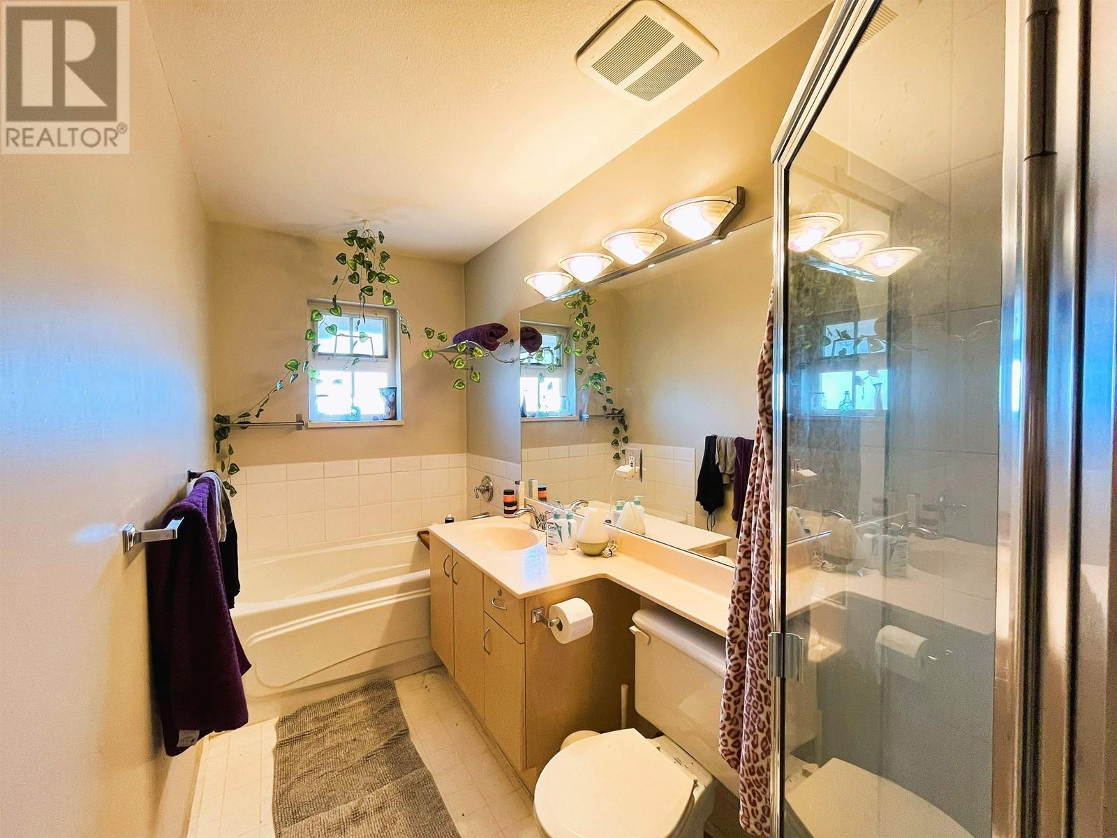 27 7238 18th Avenue, Burnaby, British Columbia  V3N 1H3 - Photo 14 - R2810188