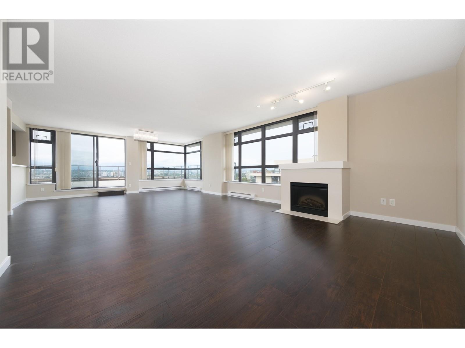 1601 8120 LANSDOWNE ROAD, richmond, British Columbia