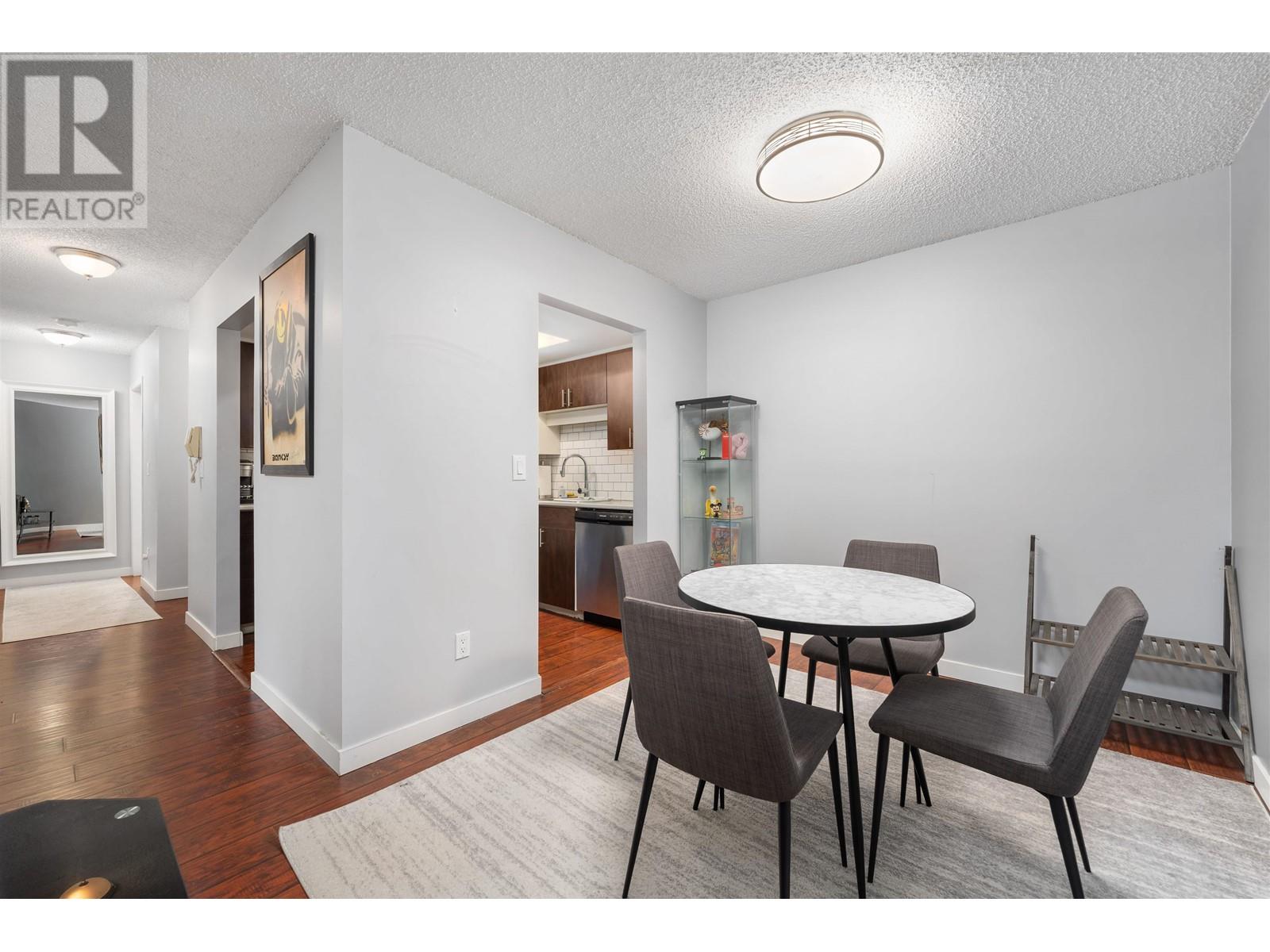 312 2915 Glen Drive, Coquitlam, British Columbia  V3B 7H8 - Photo 5 - R2810197