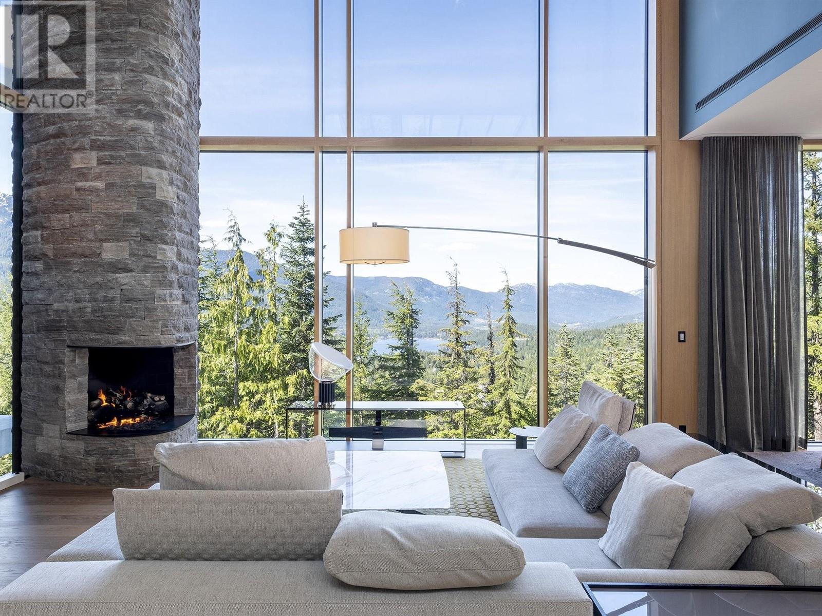 2929 Kadenwood Drive, Whistler, British Columbia  V8E 0L6 - Photo 7 - R2810212