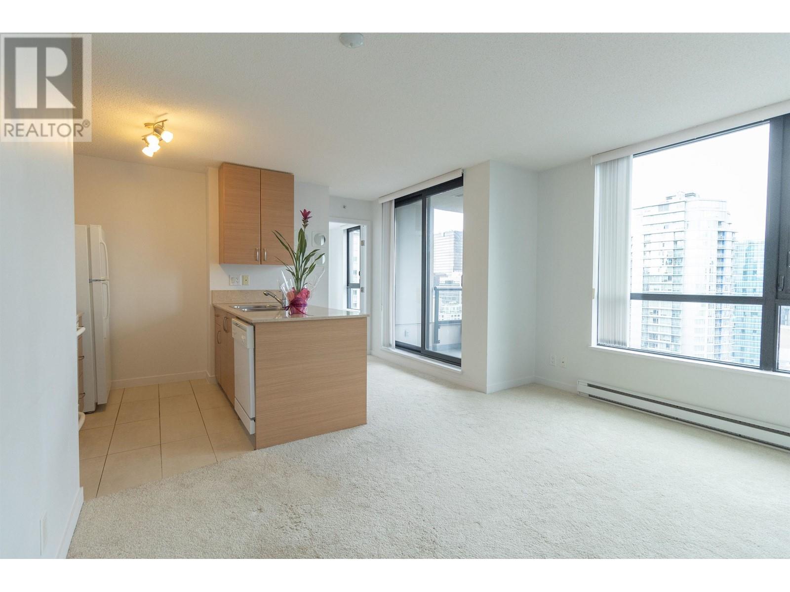 2704 928 Homer Street, Vancouver, British Columbia  V6B 1T7 - Photo 2 - R2810272