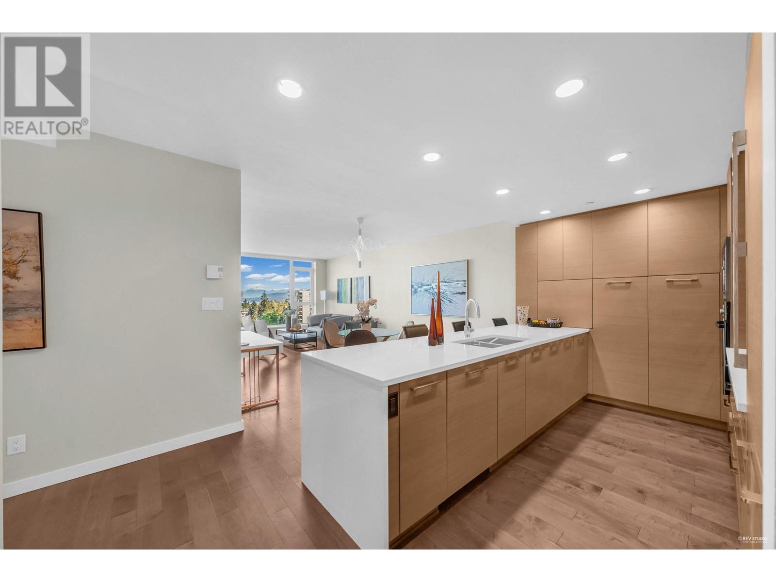 1203 5868 Agronomy Road, Vancouver, British Columbia  V6T 0B5 - Photo 4 - R2810200