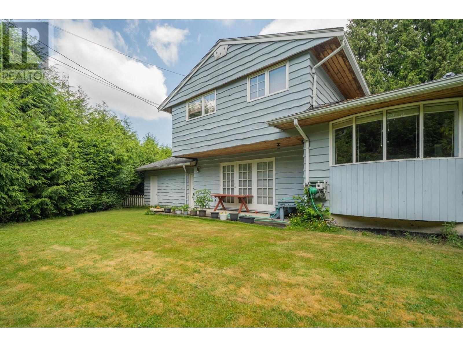 7651 Clayton Court, Burnaby, British Columbia  V5E 3M7 - Photo 6 - R2810295