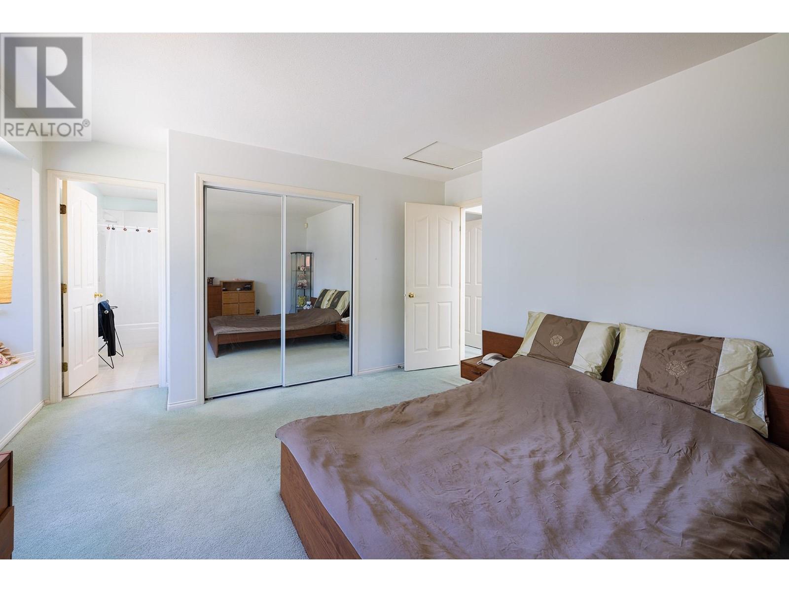 1027 Rochester Avenue, Coquitlam, British Columbia  V3K 2W8 - Photo 13 - R2808267
