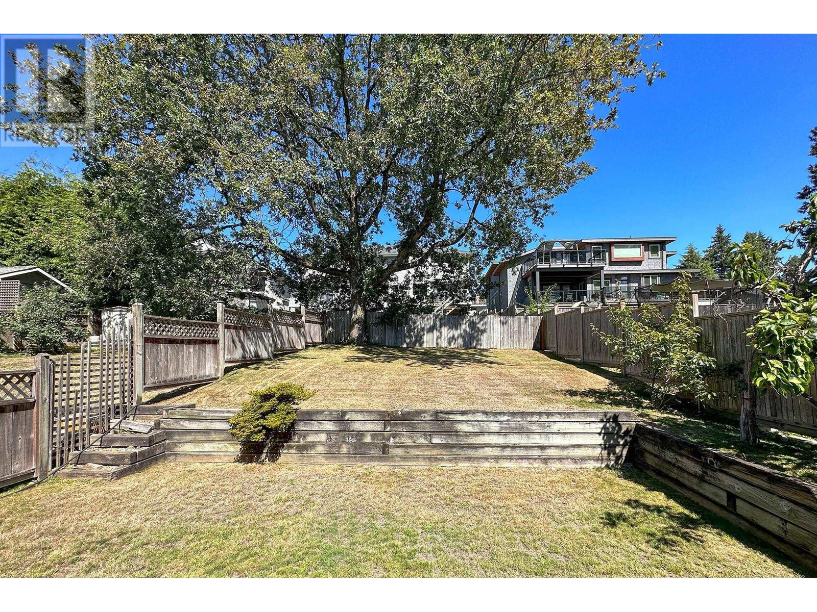 1027 Rochester Avenue, Coquitlam, British Columbia  V3K 2W8 - Photo 20 - R2808267