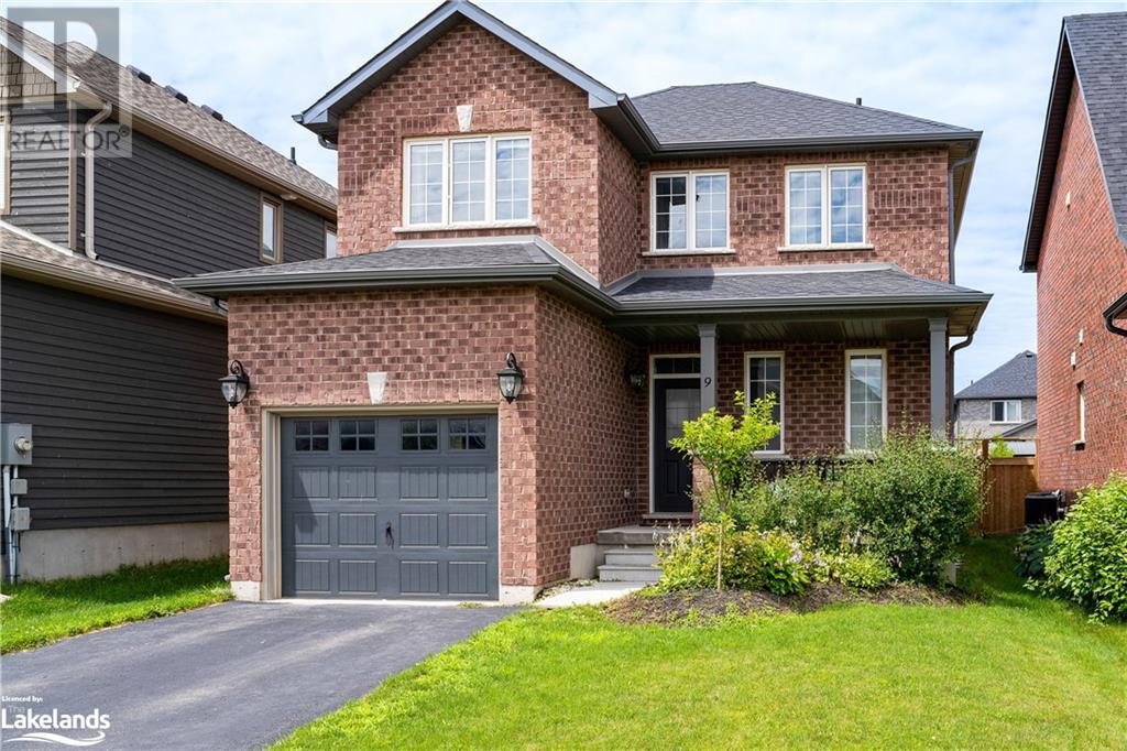 9 LOCKERBIE Crescent, collingwood, Ontario