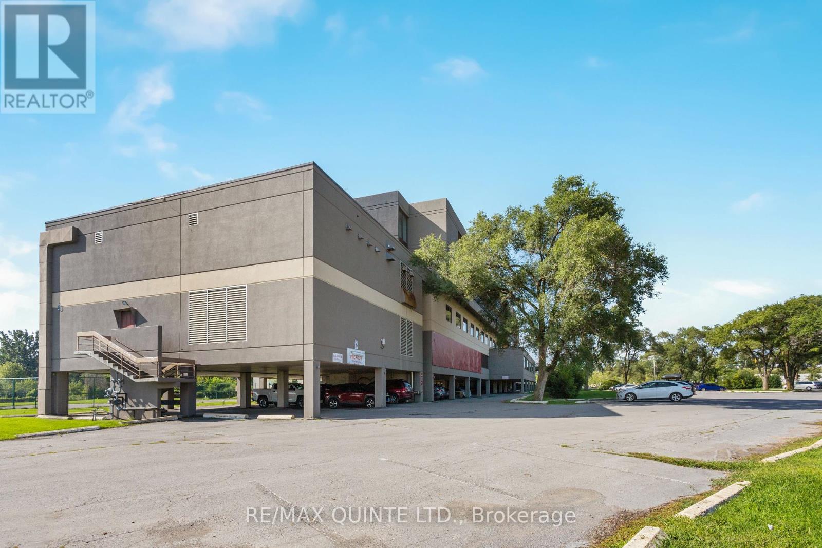 #105 -11 Bay Bridge Rd, Belleville, Ontario  K8P 3P6 - Photo 27 - X6775248