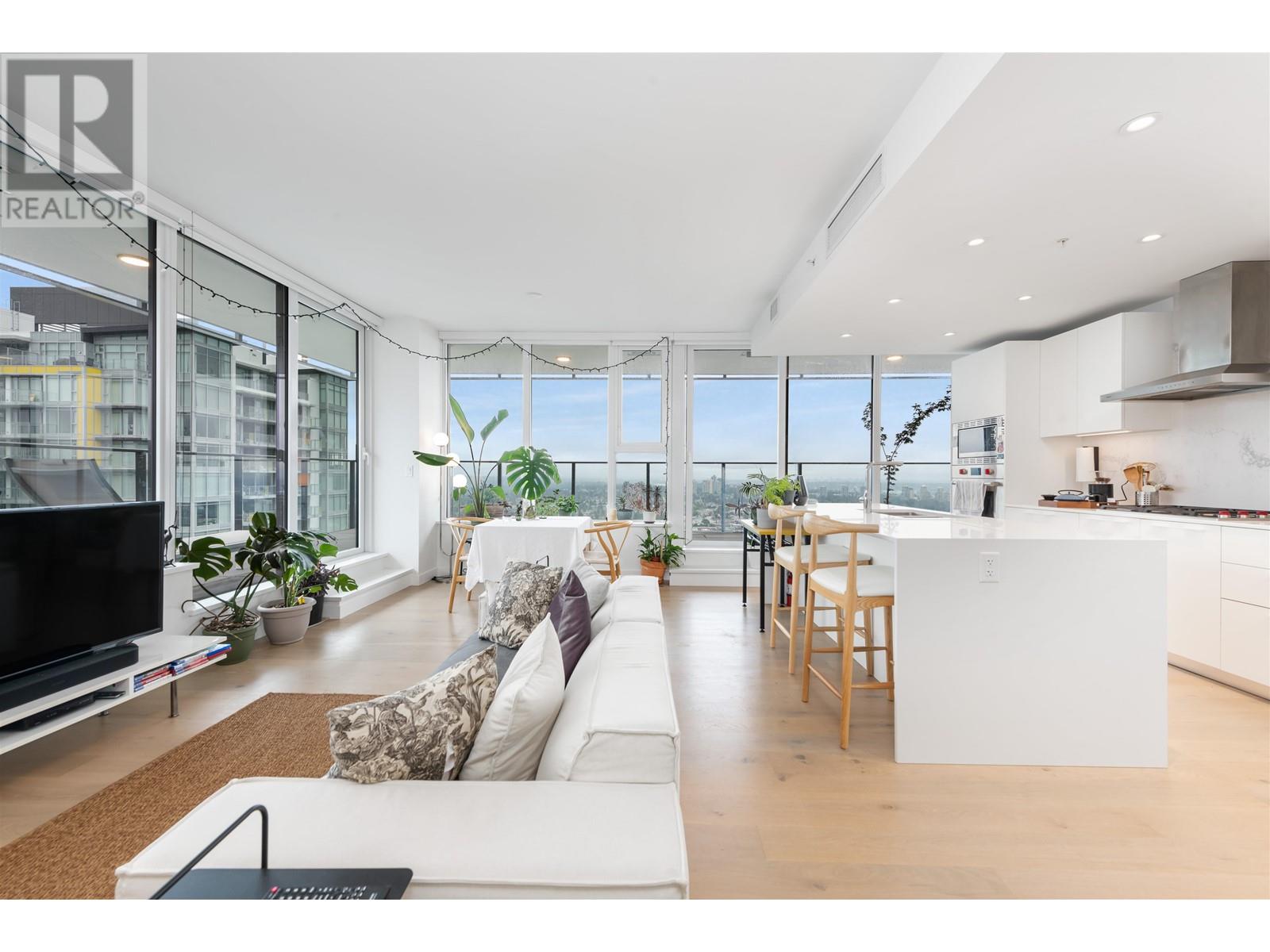 3303 6699 Dunblane Avenue, Burnaby, British Columbia  V5H 0J8 - Photo 1 - R2810366