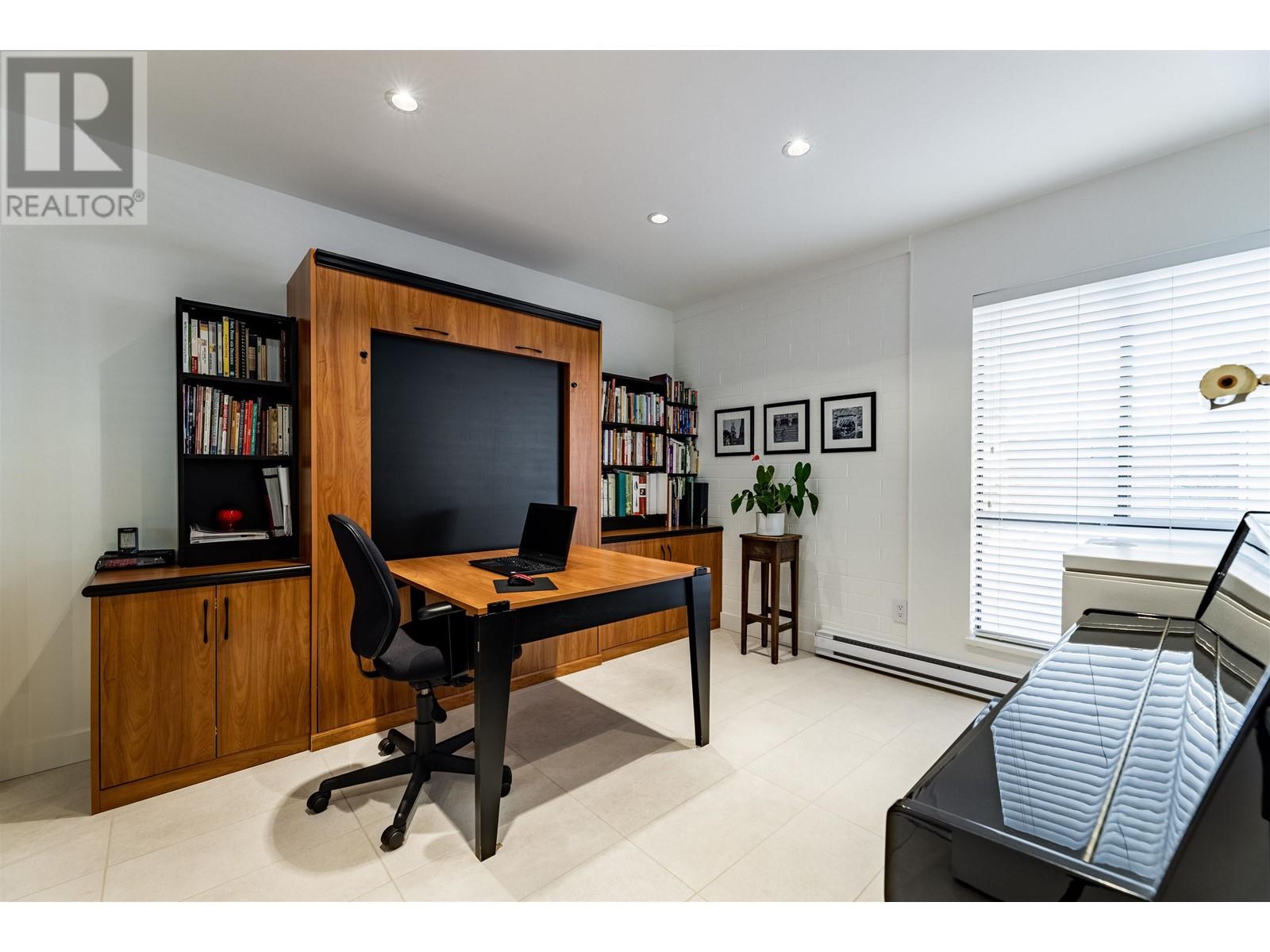 319 333 Wethersfield Drive, Vancouver, British Columbia  V5X 4M9 - Photo 32 - R2810393