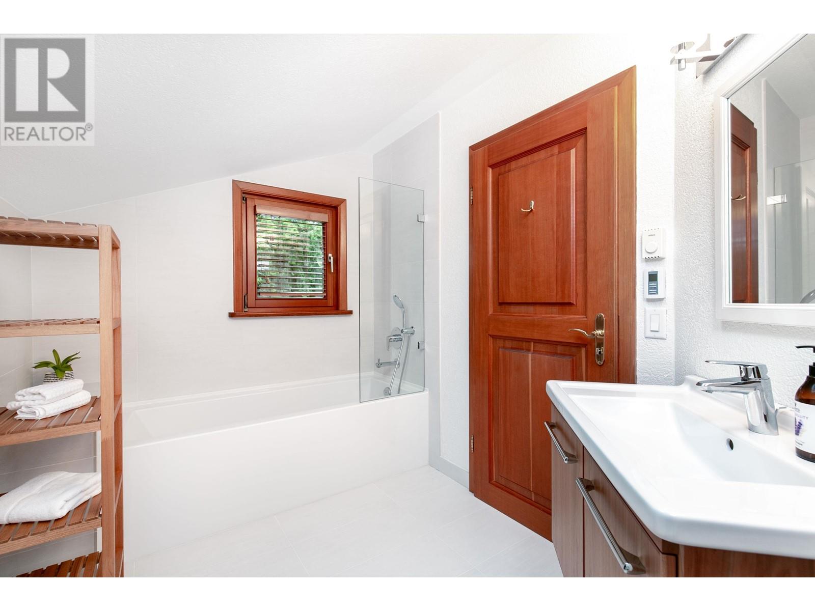 7055 Nesters Road, Whistler, British Columbia  V8E 0E2 - Photo 24 - R2809875