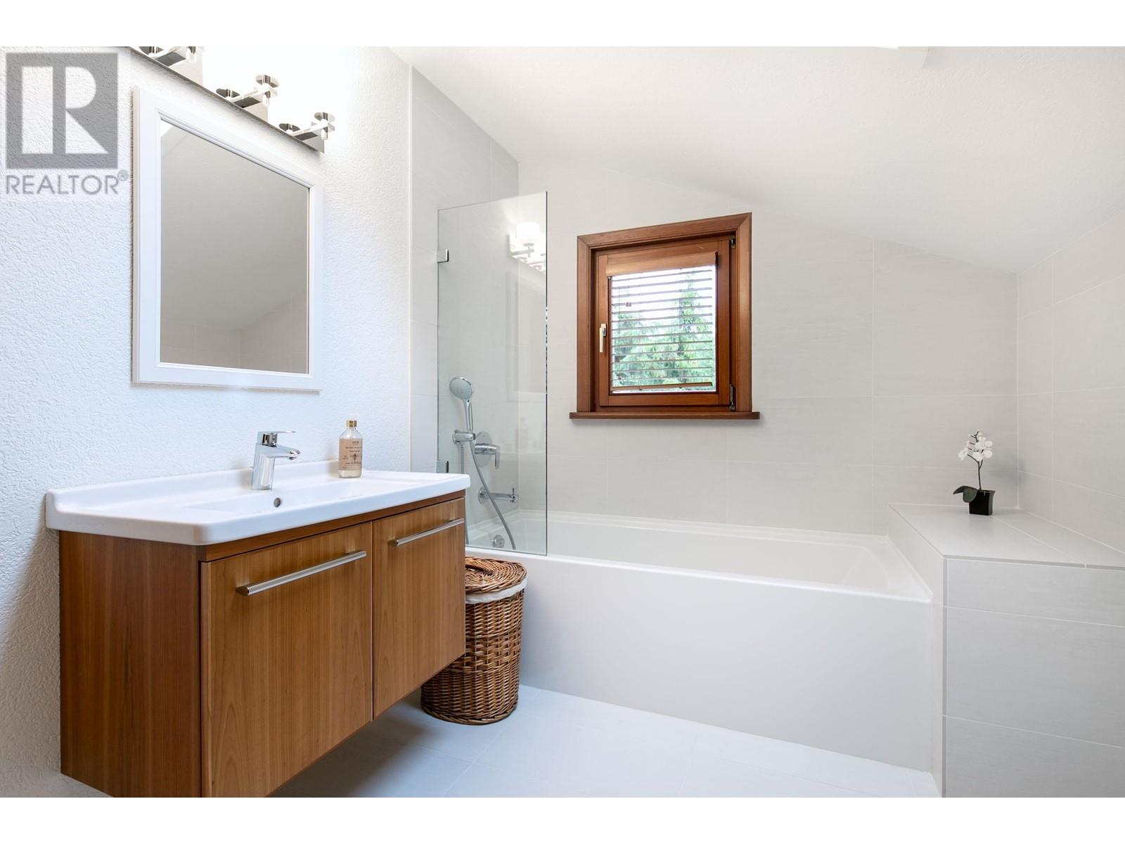 7055 Nesters Road, Whistler, British Columbia  V8E 0E2 - Photo 35 - R2809875