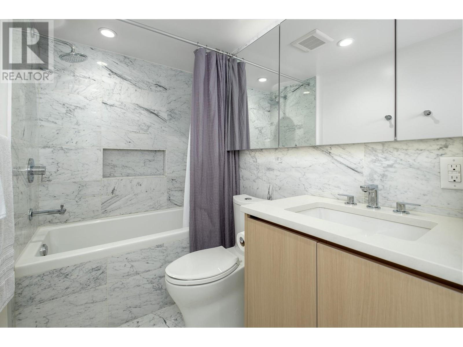 716 1768 Cook Street, Vancouver, British Columbia  V5Y 0N3 - Photo 11 - R2809217