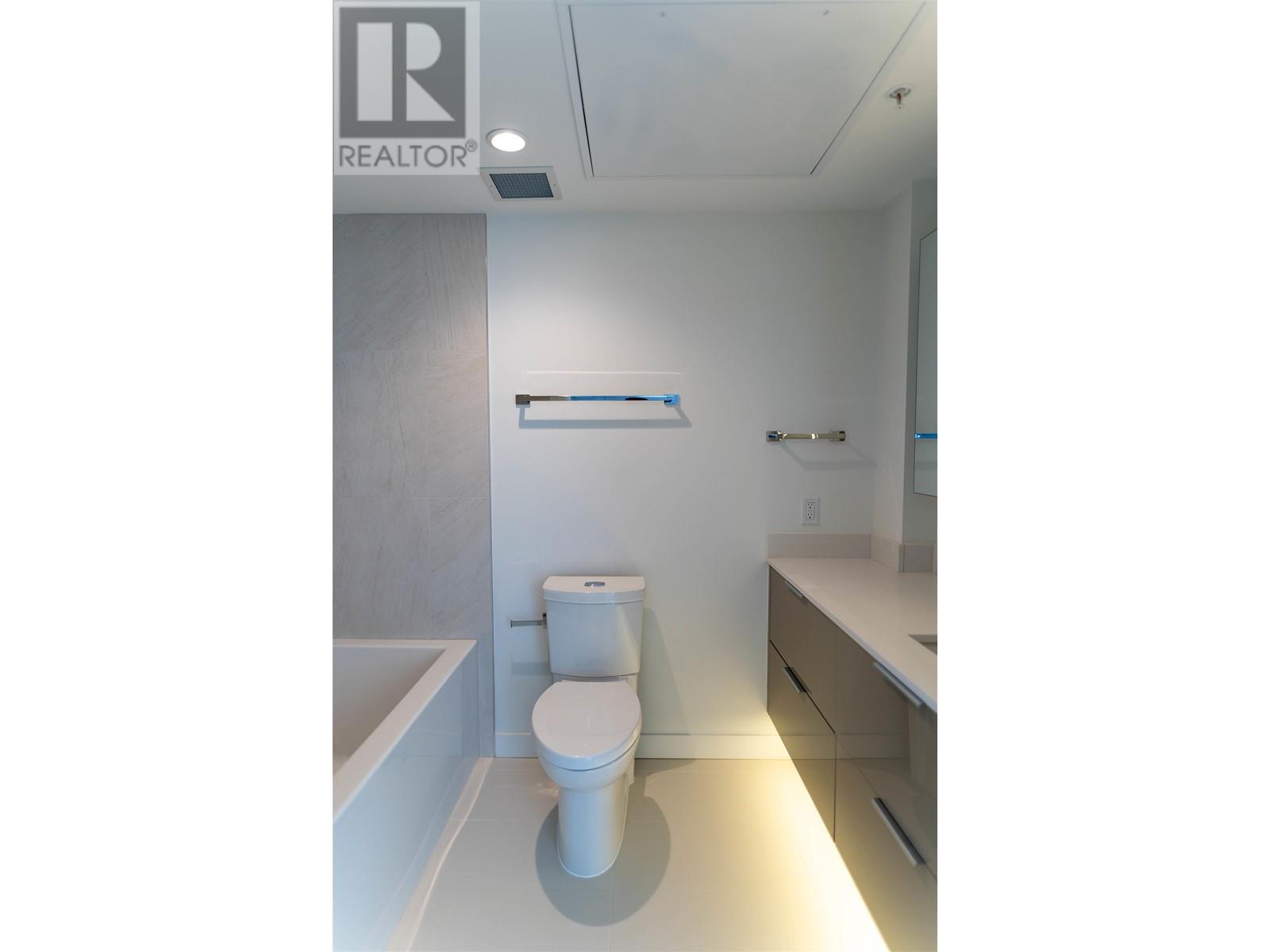 2504 1401 Hunter Street, North Vancouver, British Columbia  V7J 1H3 - Photo 12 - R2810515
