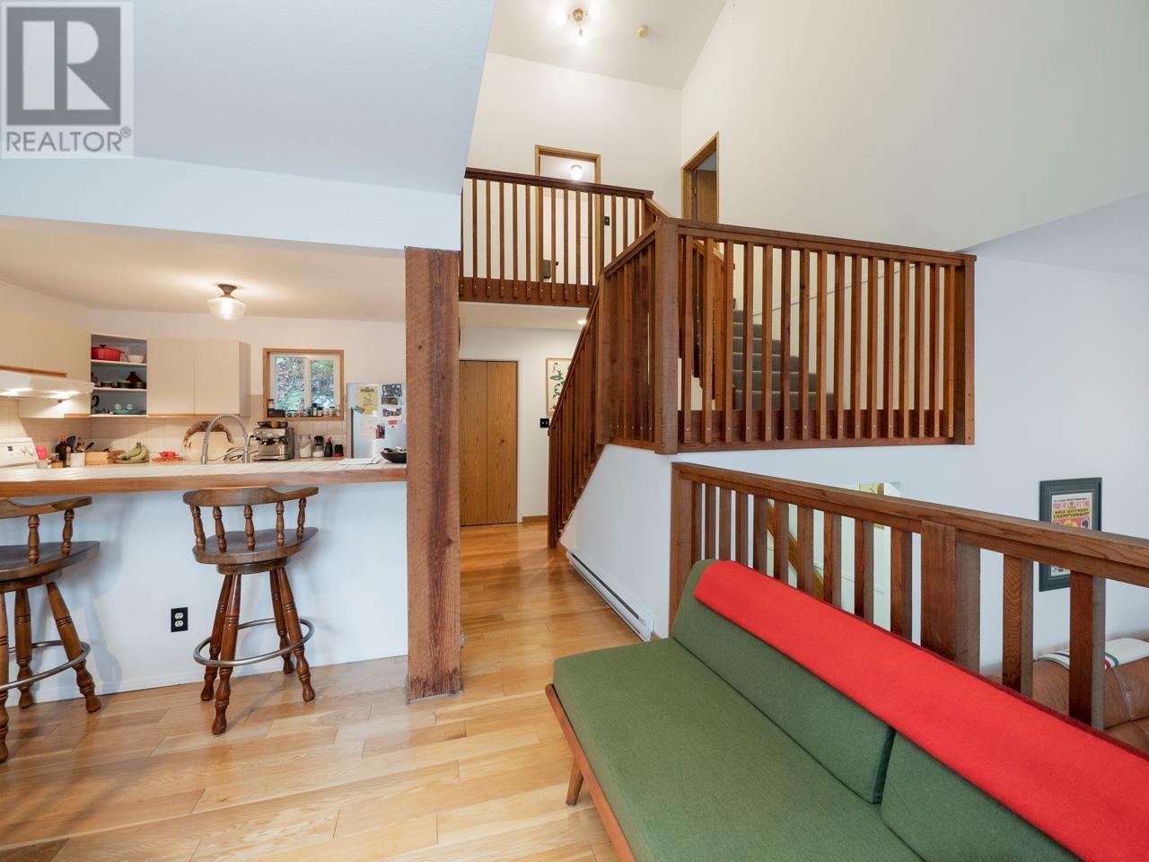 2 5471 Secret Cove Road, Halfmoon Bay, British Columbia  V7Z 1G8 - Photo 9 - R2810489